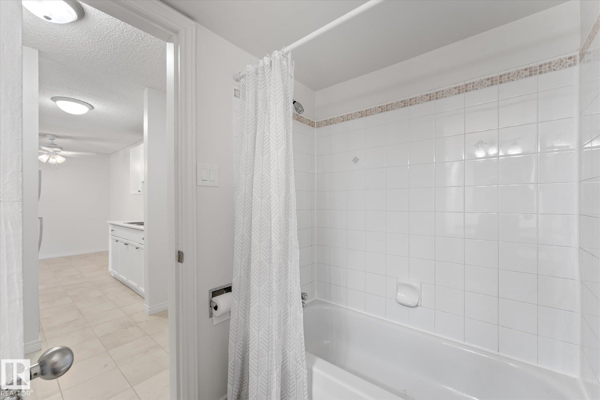 Photo 16 at 102 - 10615 110 Street NW, Queen Mary Park, Edmonton