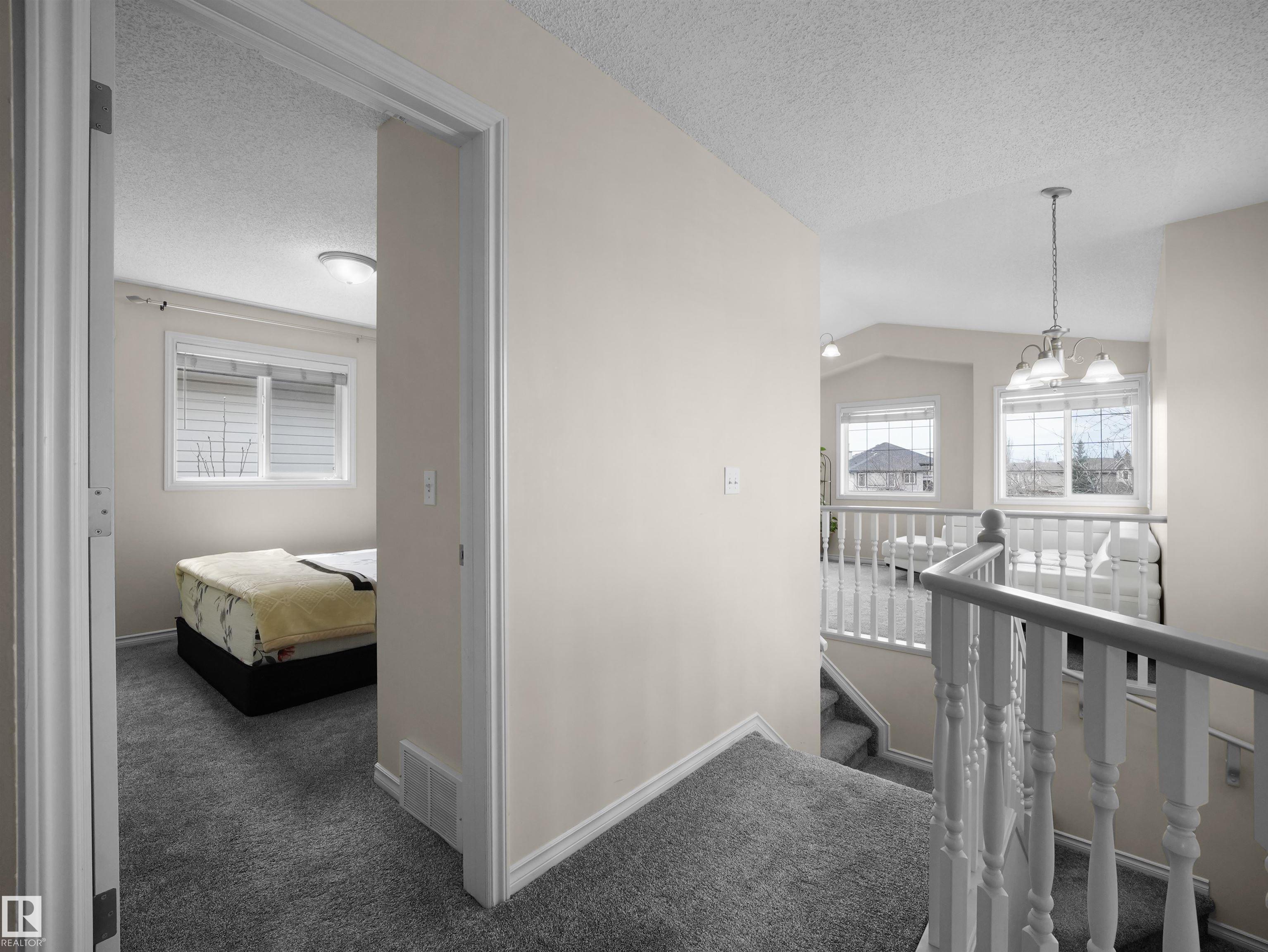 https://zimg.paragon.ice.com/ParagonImages/Property/PM/RAE/225398587/15/0/0/50f0ab5329b03564bcb44b6c81f79007/1/d3e21323a38fb05abe5fa4304cfcce6c/225398587-dfef6a54-701d-4f51-9e15-5930e821b755.JPG