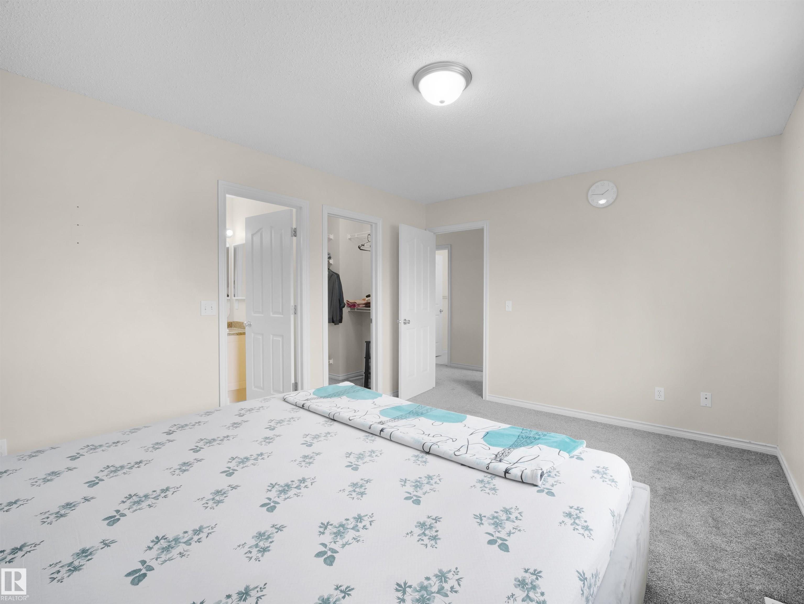 https://zimg.paragon.ice.com/ParagonImages/Property/PM/RAE/225398587/19/0/0/9bf6ef4c67ba368964580231c64ca588/1/d3e21323a38fb05abe5fa4304cfcce6c/225398587-d396f5be-f1d3-4cc4-98f1-713aed5d4396.JPG