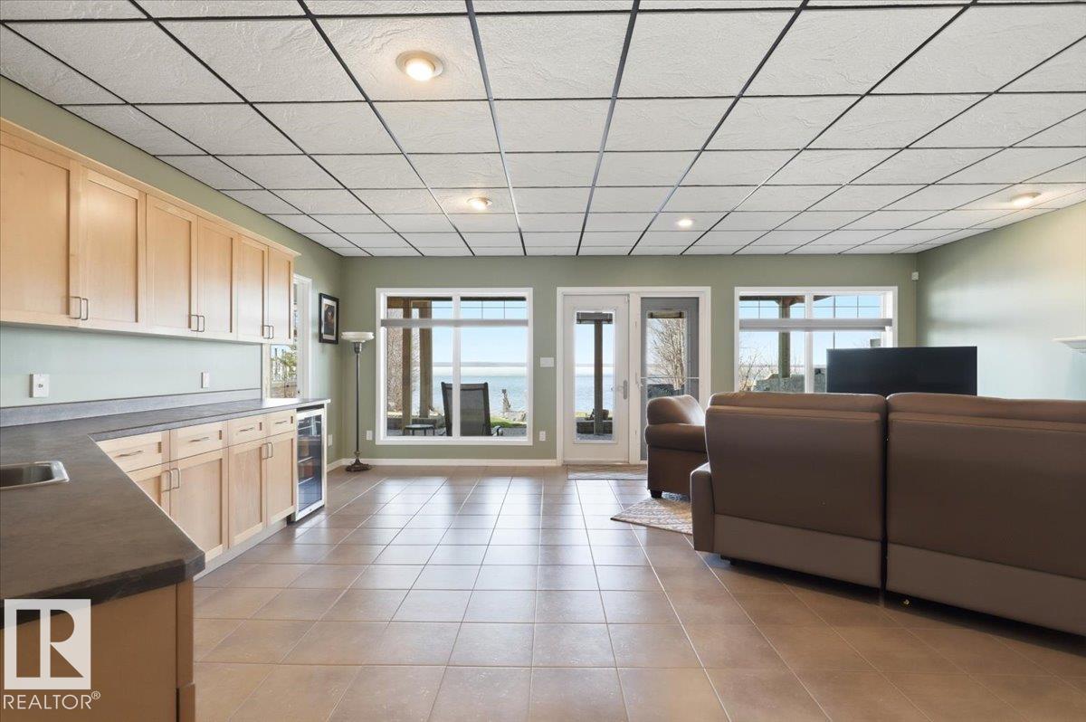 Photo 22 at 72 Beach Avenue, Itaska Beach, Rural Leduc County
