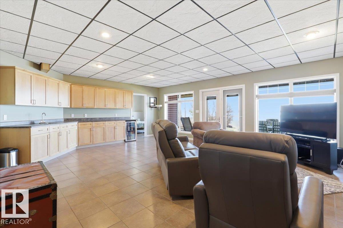 Photo 24 at 72 Beach Avenue, Itaska Beach, Rural Leduc County