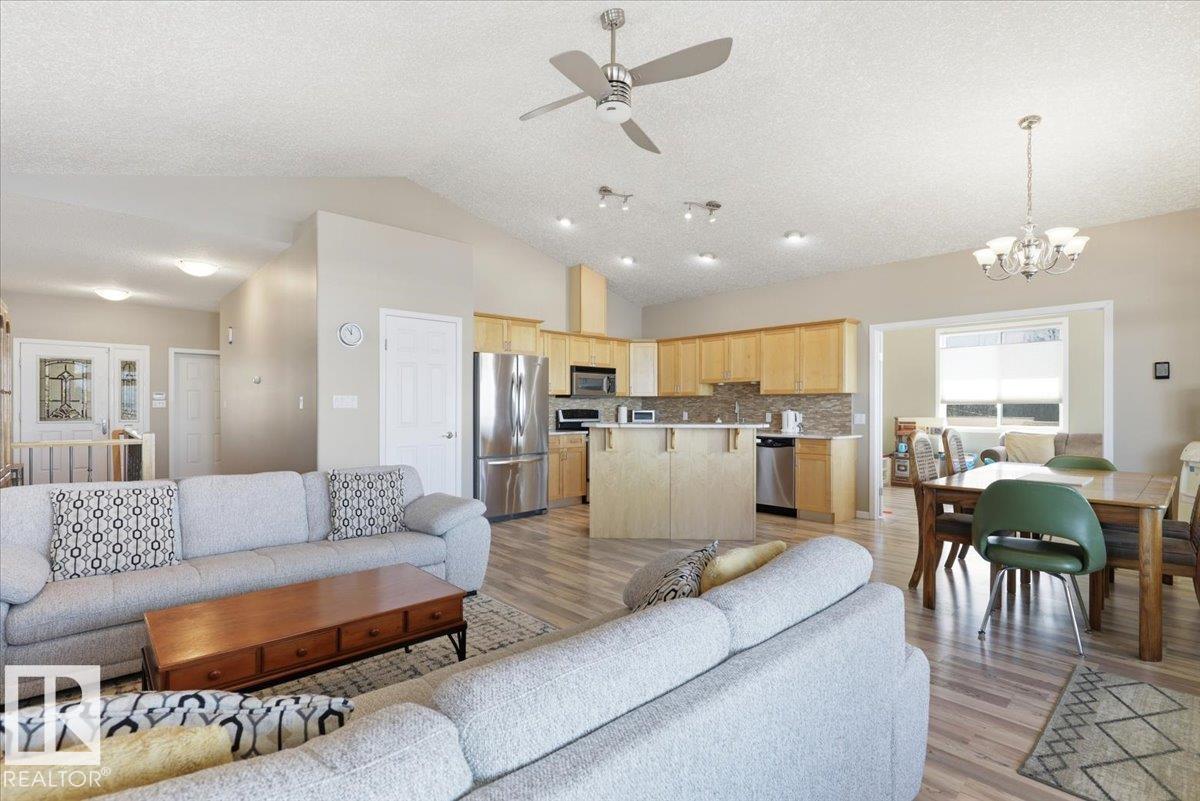 72 Beach Avenue, Itaska Beach, Rural Leduc County