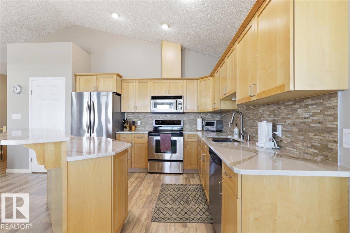 Photo 8 at 72 Beach Avenue, Itaska Beach, Rural Leduc County