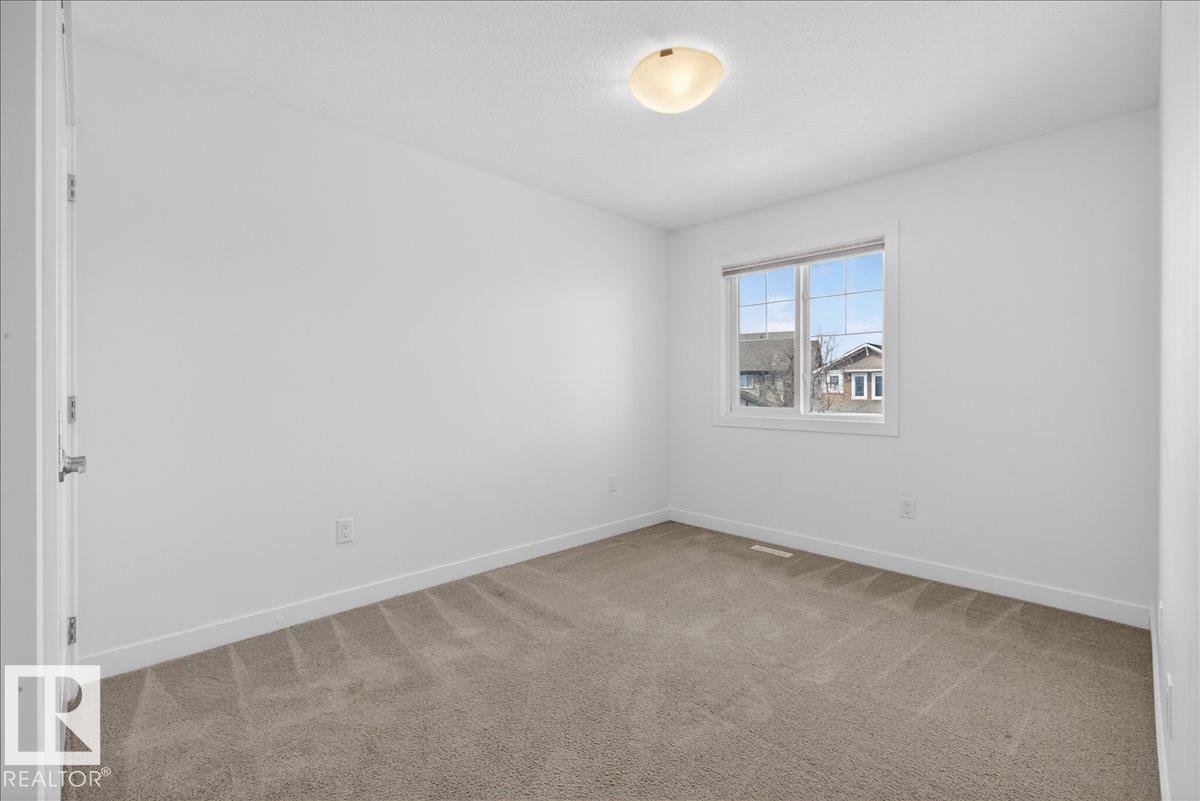 https://zimg.paragon.ice.com/ParagonImages/Property/PM/RAE/225398615/24/0/0/689484e85883f67648163f970da7d7ec/1/0281e40fb5823ea7e59d91adb8a102db/225398615-df0209ce-03f6-4149-9620-0841f77041bb.JPG