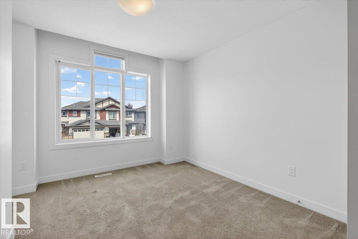 https://zimg.paragon.ice.com/ParagonImages/Property/PM/RAE/225398615/27/0/0/c48c40330376299066f75cc748348ebc/1/0281e40fb5823ea7e59d91adb8a102db/225398615-b79a722c-f3a3-4f9b-95d5-439027a46e69.JPG