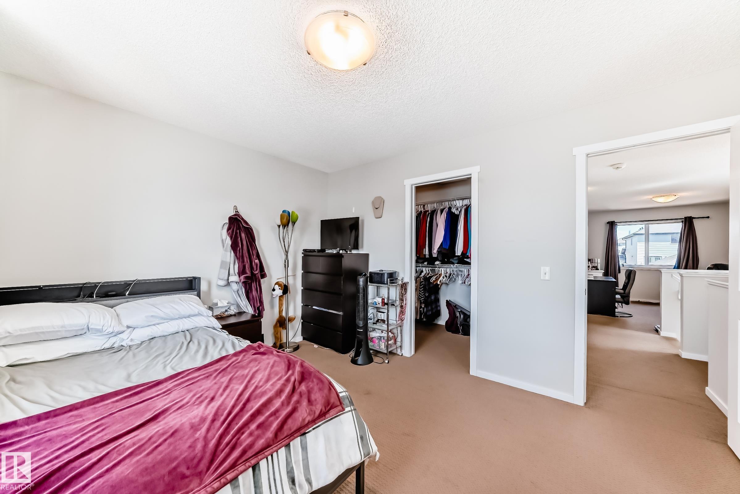 https://zimg.paragon.ice.com/ParagonImages/Property/PM/RAE/225398617/14/0/0/231a573061ef32415c9c246da1550184/1/25abb98987aabab66ac6cb24a4938398/225398617-bded27f4-33fc-431b-a88e-8d4c0166aa23.JPG