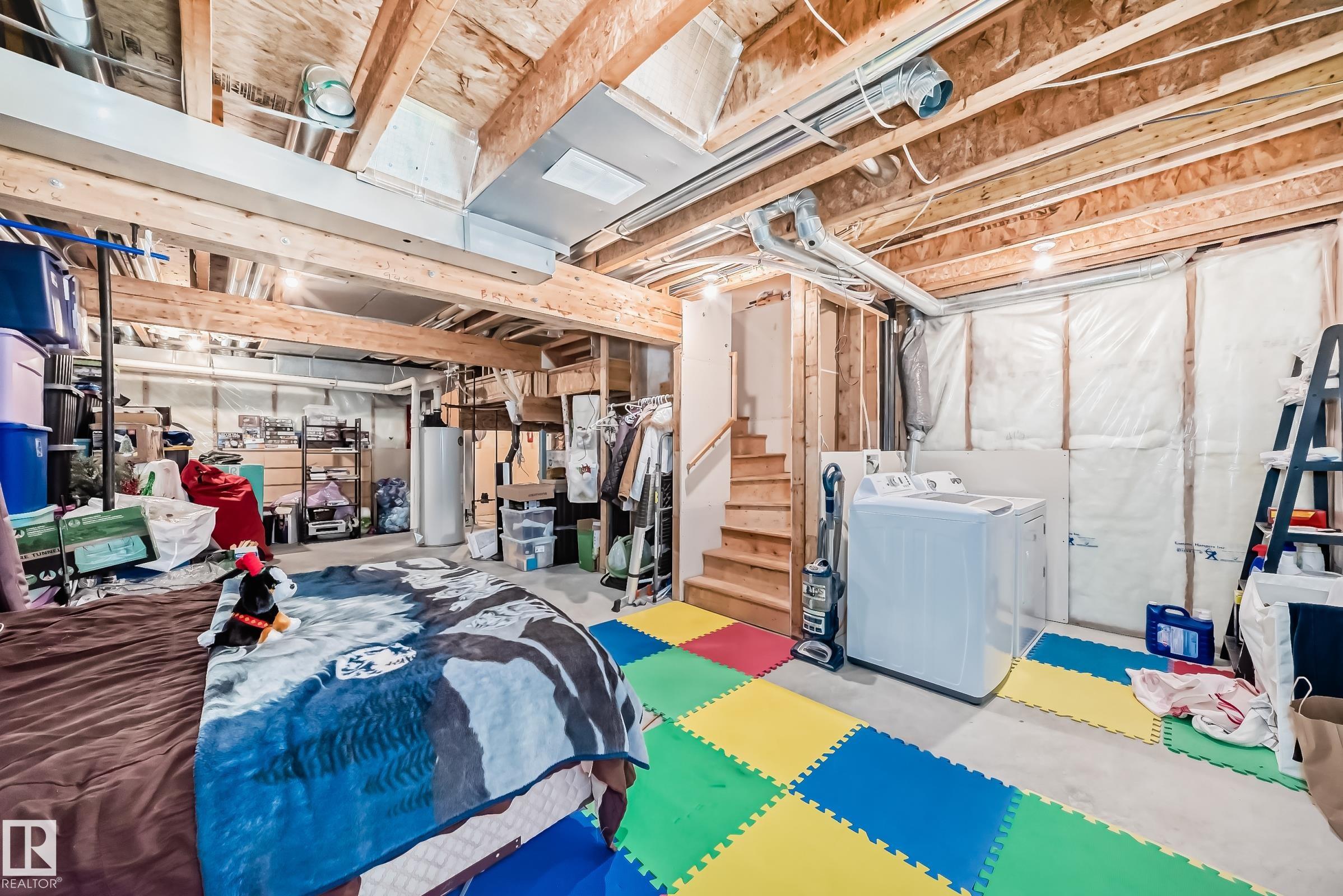 https://zimg.paragon.ice.com/ParagonImages/Property/PM/RAE/225398617/24/0/0/eda9f5d34ebe679f52d0ab5232fe23b7/1/25abb98987aabab66ac6cb24a4938398/225398617-362f58a8-c3d0-4804-b581-223643129920.JPG
