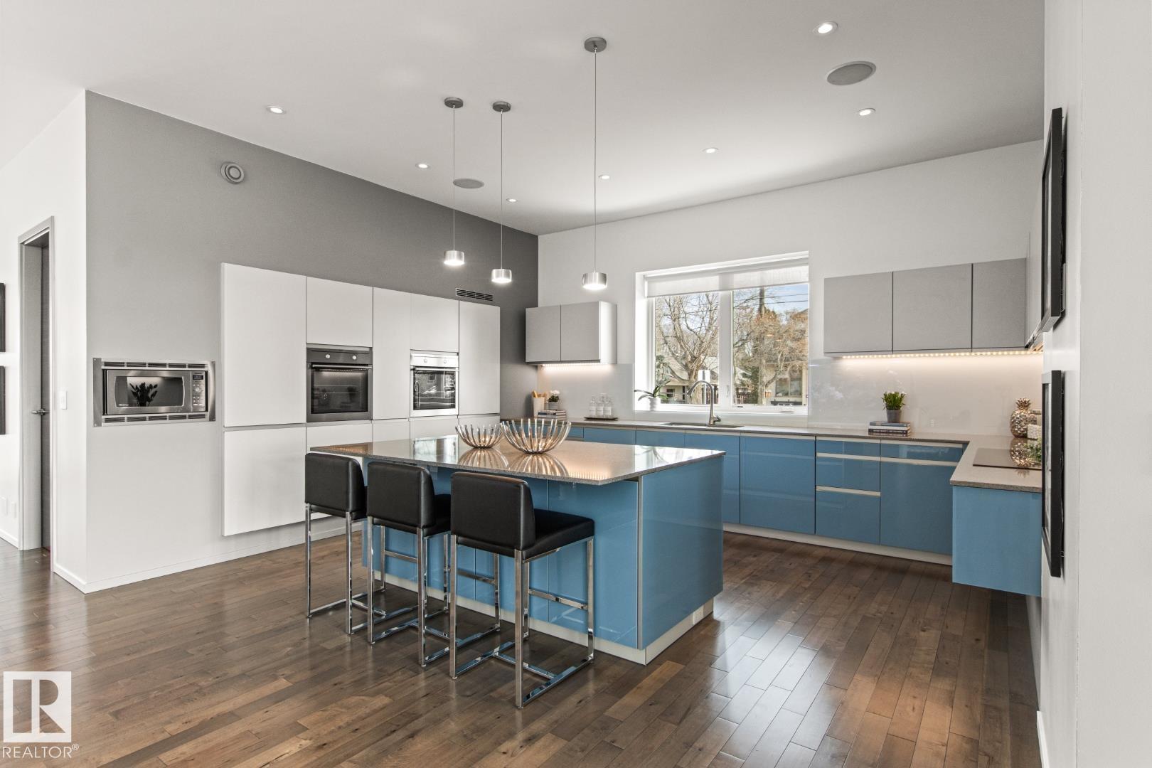 Photo 26 at 7548 110 Avenue NW, Virginia Park, Edmonton