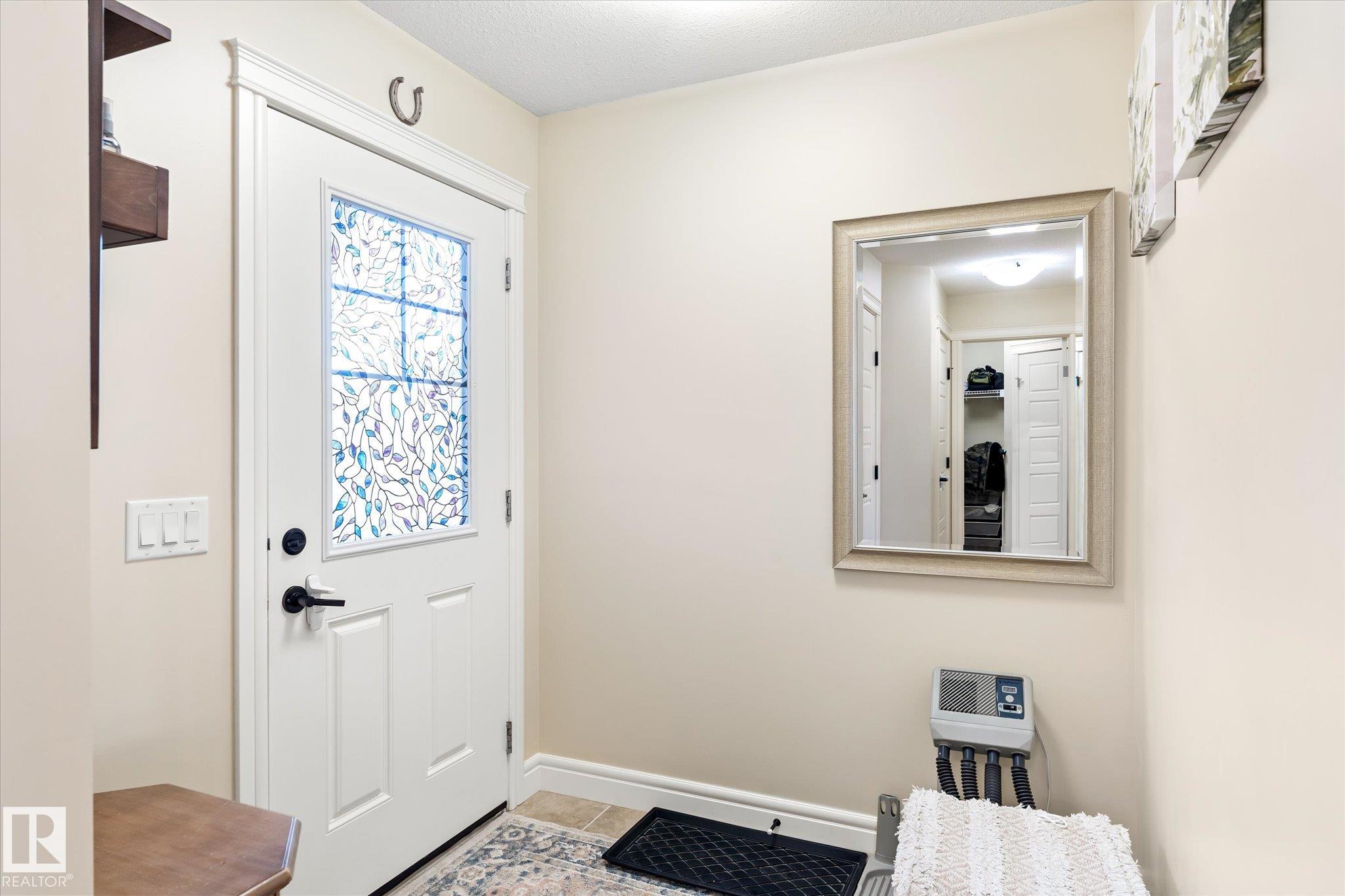 https://zimg.paragon.ice.com/ParagonImages/Property/PM/RAE/225398634/15/0/0/2a91c645edd11c097e9e39170b9b510a/1/d4e08fc8a21df08a7c09670ceb2dda98/225398634-4d07c8d3-2760-4a7c-9d47-9da020df6547.JPG