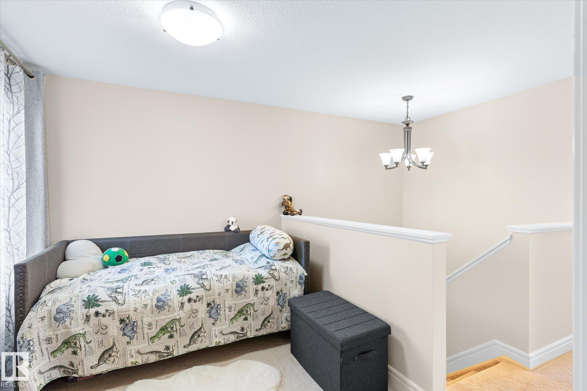 https://zimg.paragon.ice.com/ParagonImages/Property/PM/RAE/225398634/23/0/0/47ff96408148111cbeda4a09475631b8/1/d4e08fc8a21df08a7c09670ceb2dda98/225398634-d32bc7fe-665c-40f1-920e-dd5e651f8cee.JPG