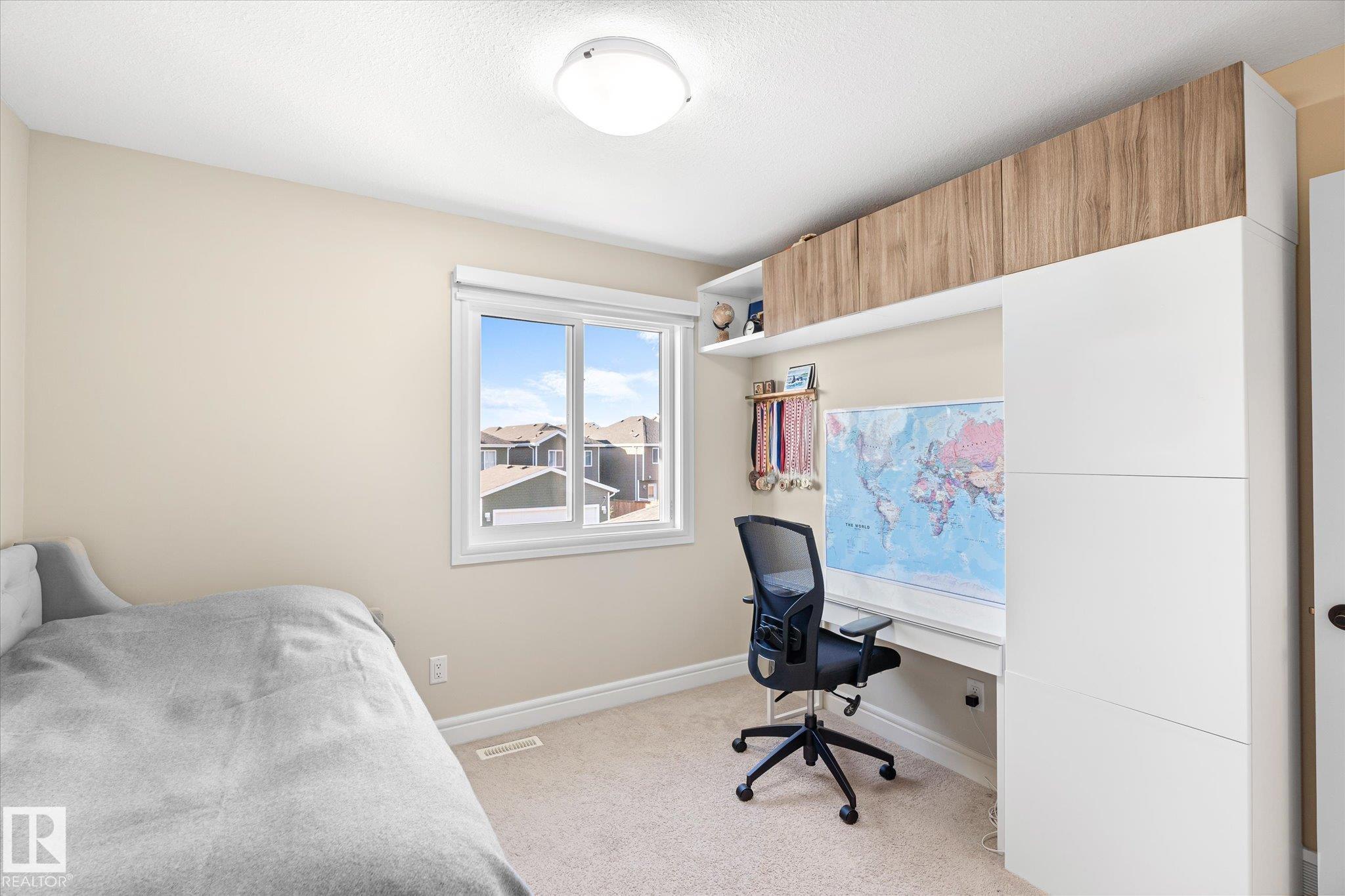 https://zimg.paragon.ice.com/ParagonImages/Property/PM/RAE/225398634/25/0/0/58fddbcd9c85c27100ebe1150fef9ee3/1/d4e08fc8a21df08a7c09670ceb2dda98/225398634-0a3b5dd3-e71a-4f9a-917b-cb3e5475b6b7.JPG