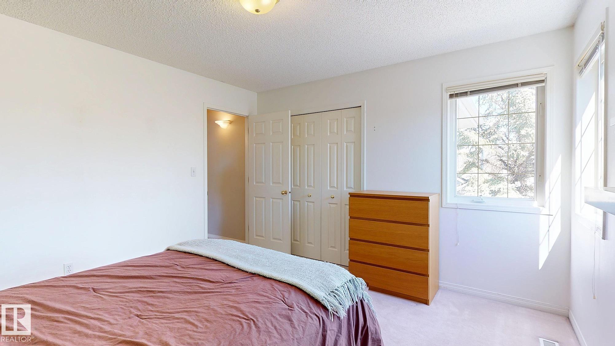 https://zimg.paragon.ice.com/ParagonImages/Property/PM/RAE/225398639/44/0/0/9425b90c394cd706745ccd146ff9aebb/1/592354a346d94127b86d593e73a42f69/225398639-dcb2914a-552b-497b-927b-779bf4e93135.JPG