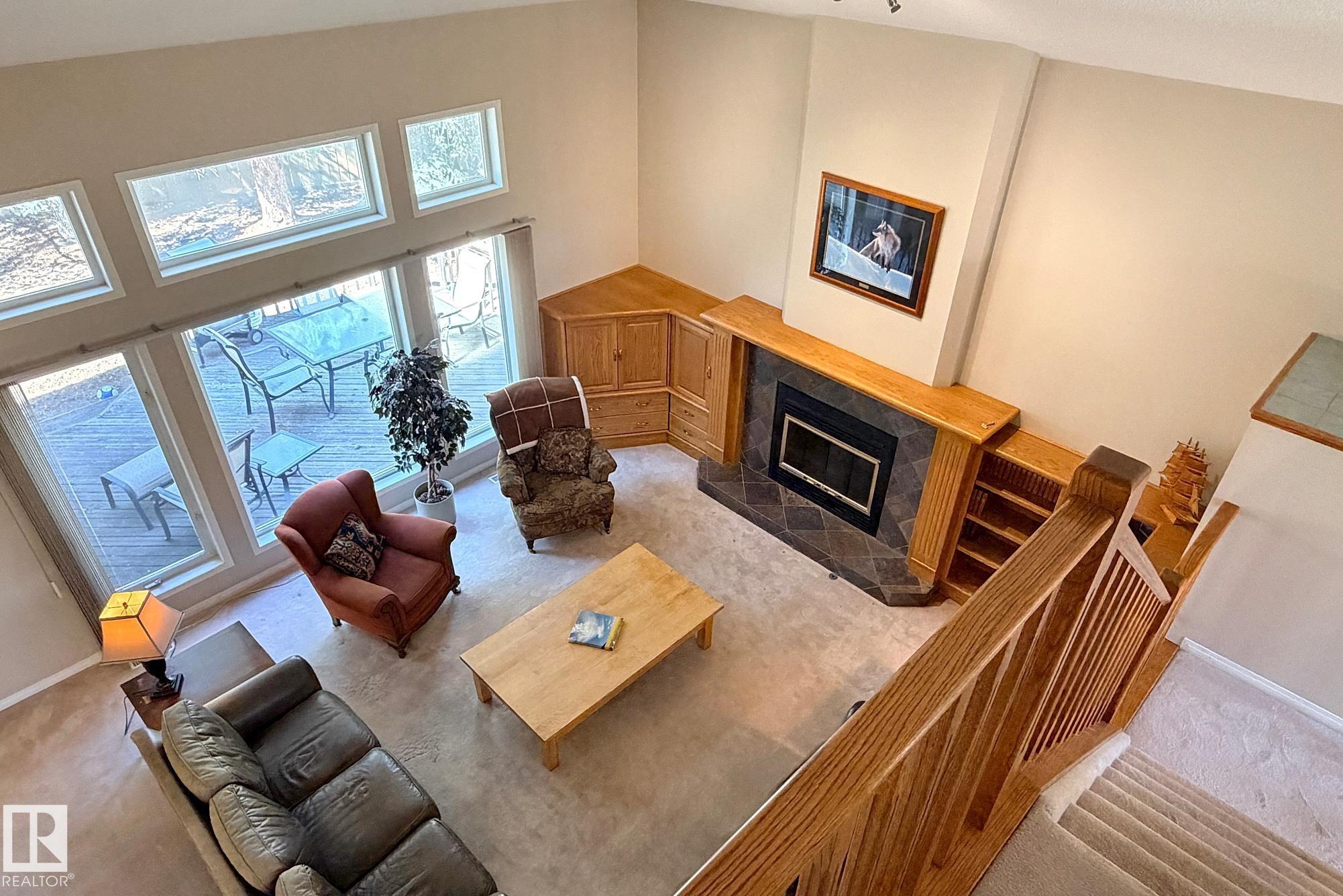 https://zimg.paragon.ice.com/ParagonImages/Property/PM/RAE/225398639/9/0/0/dee502b42ddba77bd98af379234c7532/1/592354a346d94127b86d593e73a42f69/225398639-bdeb8885-1301-4854-8b28-a0d99ff24c1a.JPG