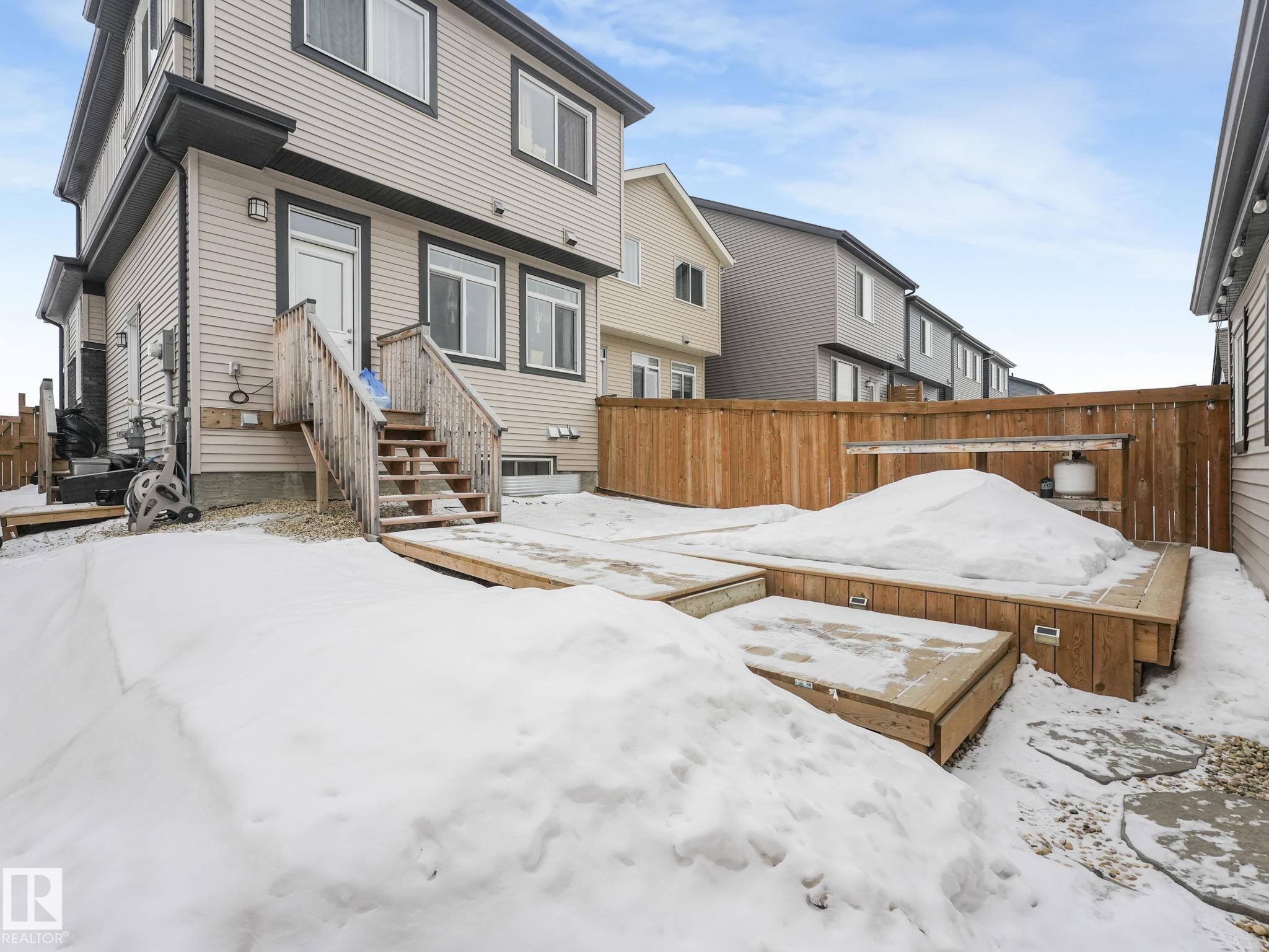 https://zimg.paragon.ice.com/ParagonImages/Property/PM/RAE/225398641/13/0/0/e649fa29b1b9fb9526992c518b60faa1/1/c0a98850a7e322a300b7922b274d406e/225398641-93D4E4A6-98E7-452E-A236-976E202BDFC0.JPG