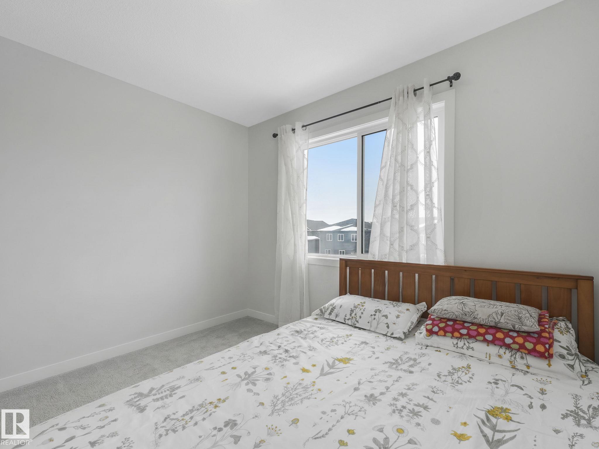 https://zimg.paragon.ice.com/ParagonImages/Property/PM/RAE/225398641/31/0/0/0f2c553d65d316948539867bf74b2577/1/c0a98850a7e322a300b7922b274d406e/225398641-381B74D0-02C5-4C84-B259-2B5FD1556302.JPG