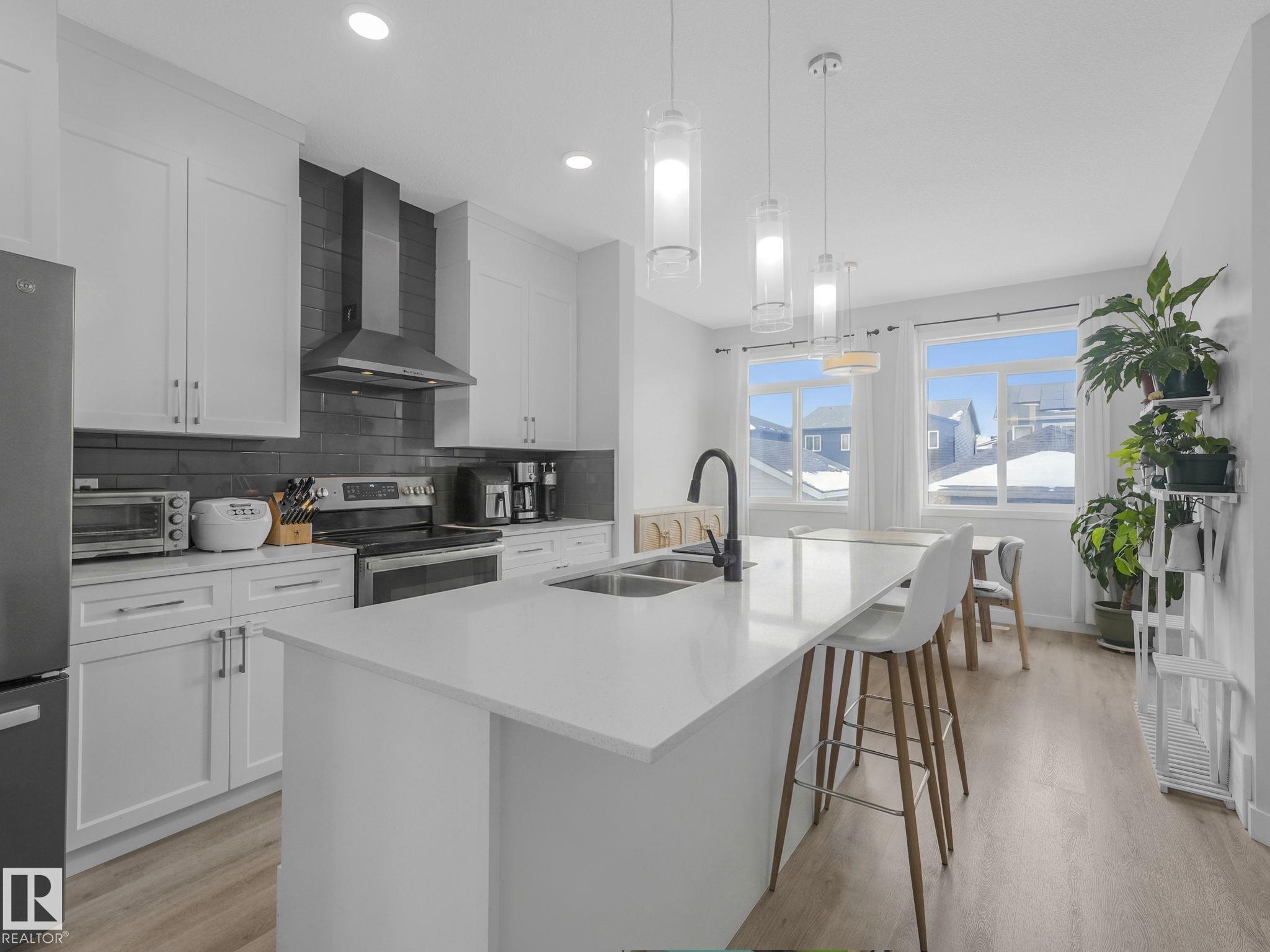 Picture for 1404 PODERSKY LI SW