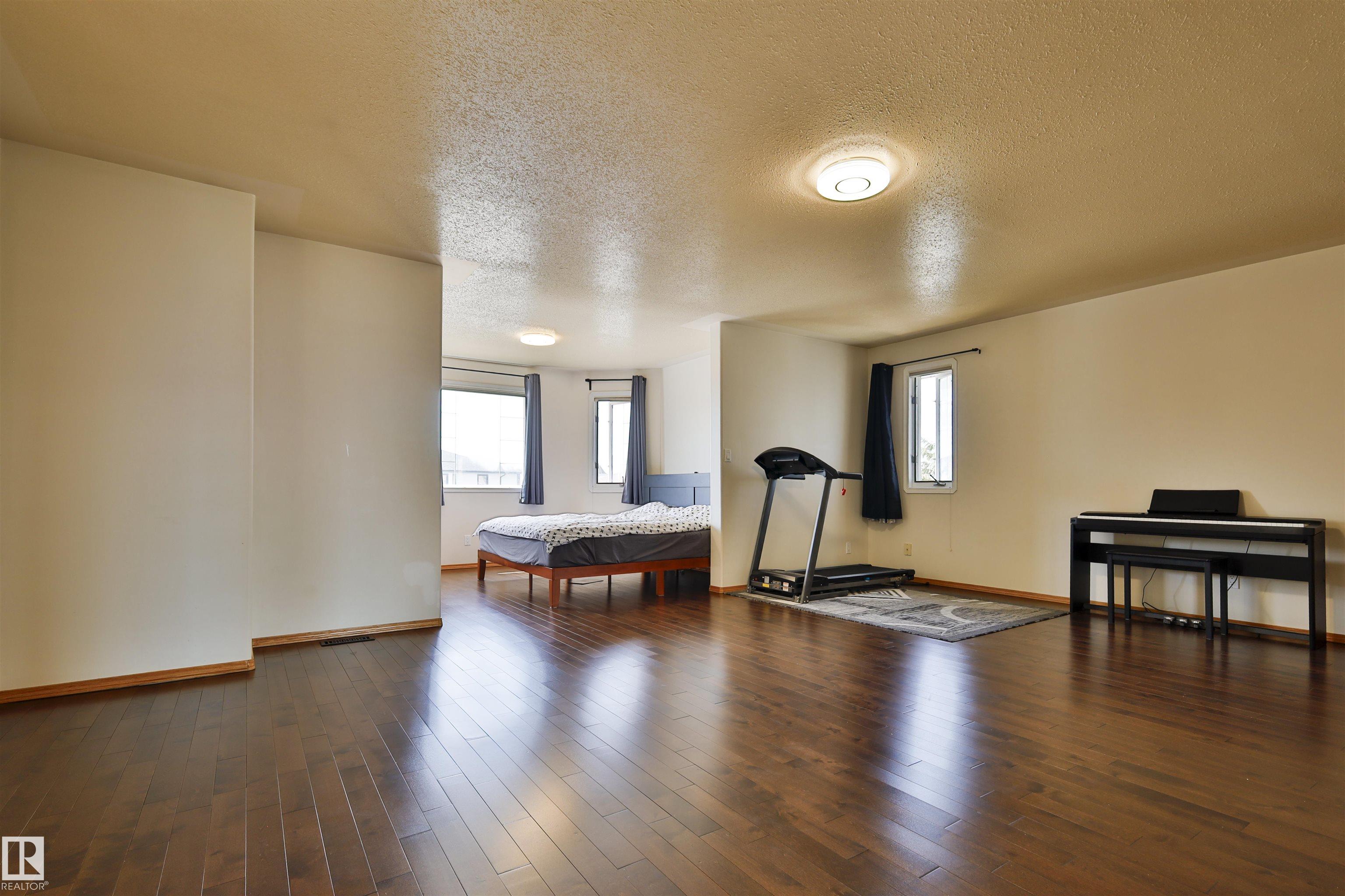 Photo 45 at 8710 156a Avenue NW, Belle Rive, Edmonton