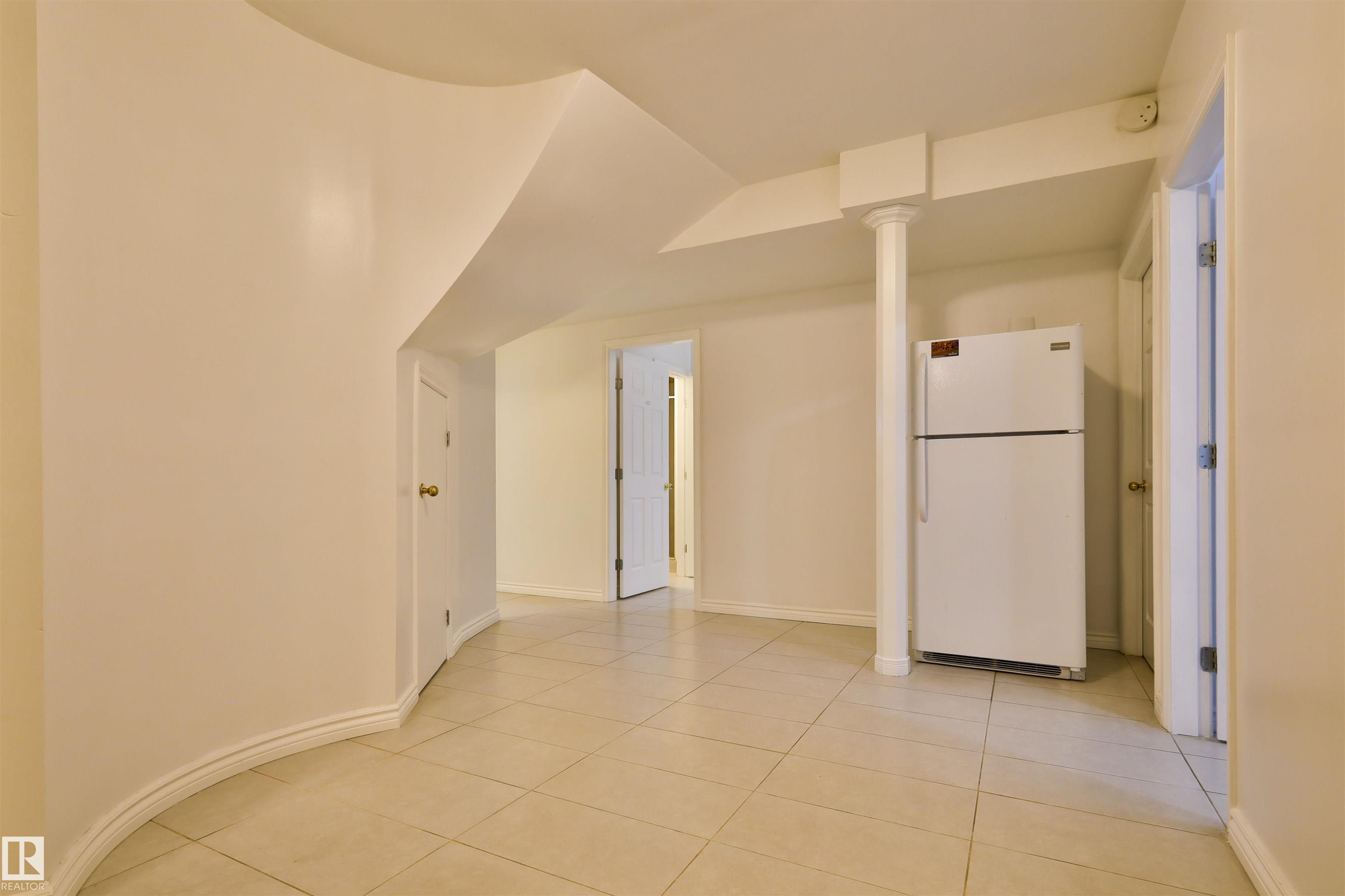 Photo 56 at 8710 156a Avenue NW, Belle Rive, Edmonton