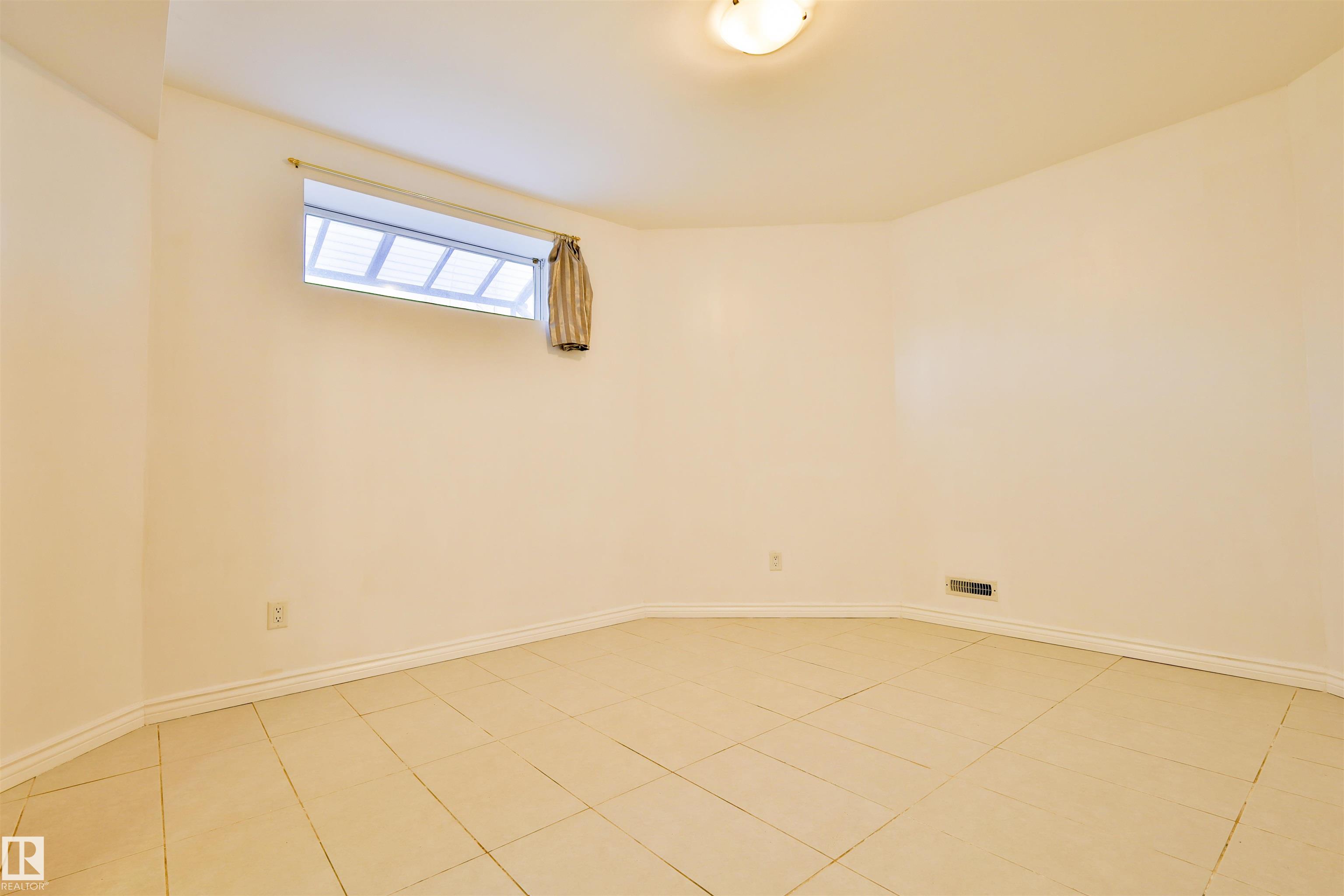 Photo 58 at 8710 156a Avenue NW, Belle Rive, Edmonton