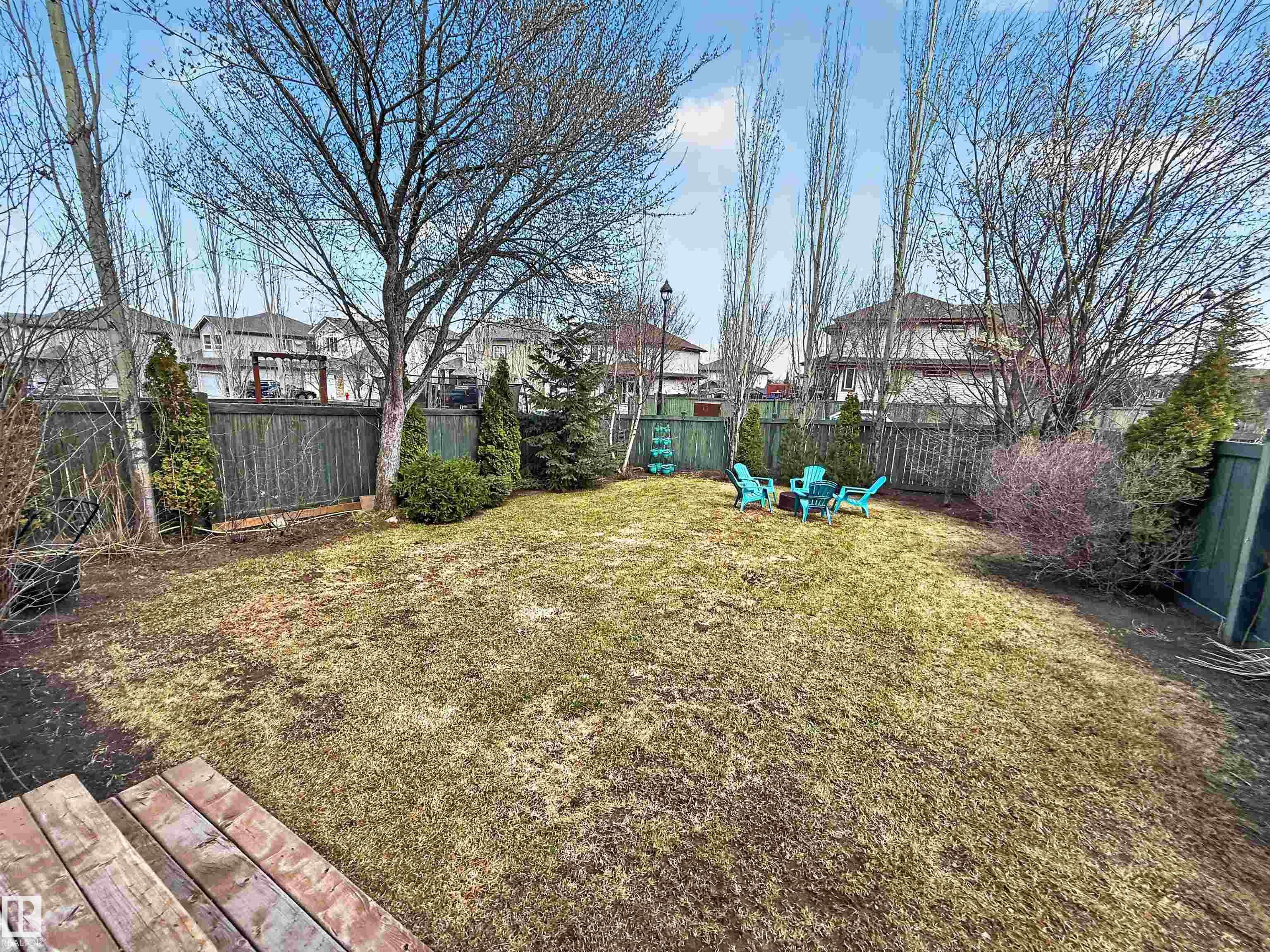 Photo 44 at 25 Victor Court, Spruce Village, Spruce Grove