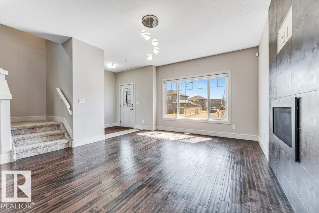 https://zimg.paragon.ice.com/ParagonImages/Property/PM/RAE/225398649/14/0/0/40b5218e810b493940eb59c445b171d9/1/8a766fb9dc74240d708f29c0298d06b7/225398649-b7185052-f33f-4220-b08b-dade6f8f458e.JPG