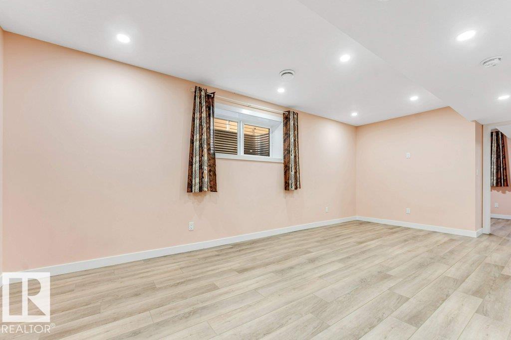 https://zimg.paragon.ice.com/ParagonImages/Property/PM/RAE/225398649/35/0/0/cc5cd847863ebe457bc0d6ab8bfee219/1/8a766fb9dc74240d708f29c0298d06b7/225398649-a147f480-2a7b-4f79-890b-8413bca17123.JPG