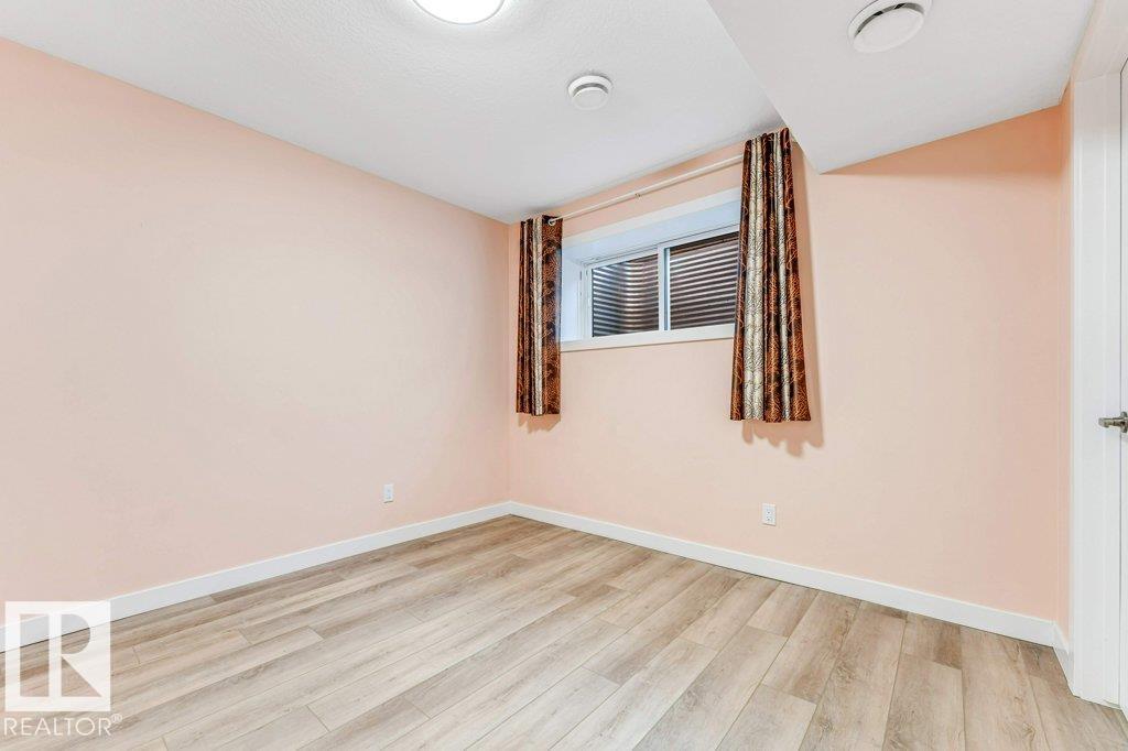 https://zimg.paragon.ice.com/ParagonImages/Property/PM/RAE/225398649/36/0/0/9ce65a58fed4aa68cd3f46d2c1c014a1/1/8a766fb9dc74240d708f29c0298d06b7/225398649-8f0f030d-fe26-4ff8-bb61-23ddc0dd83e4.JPG