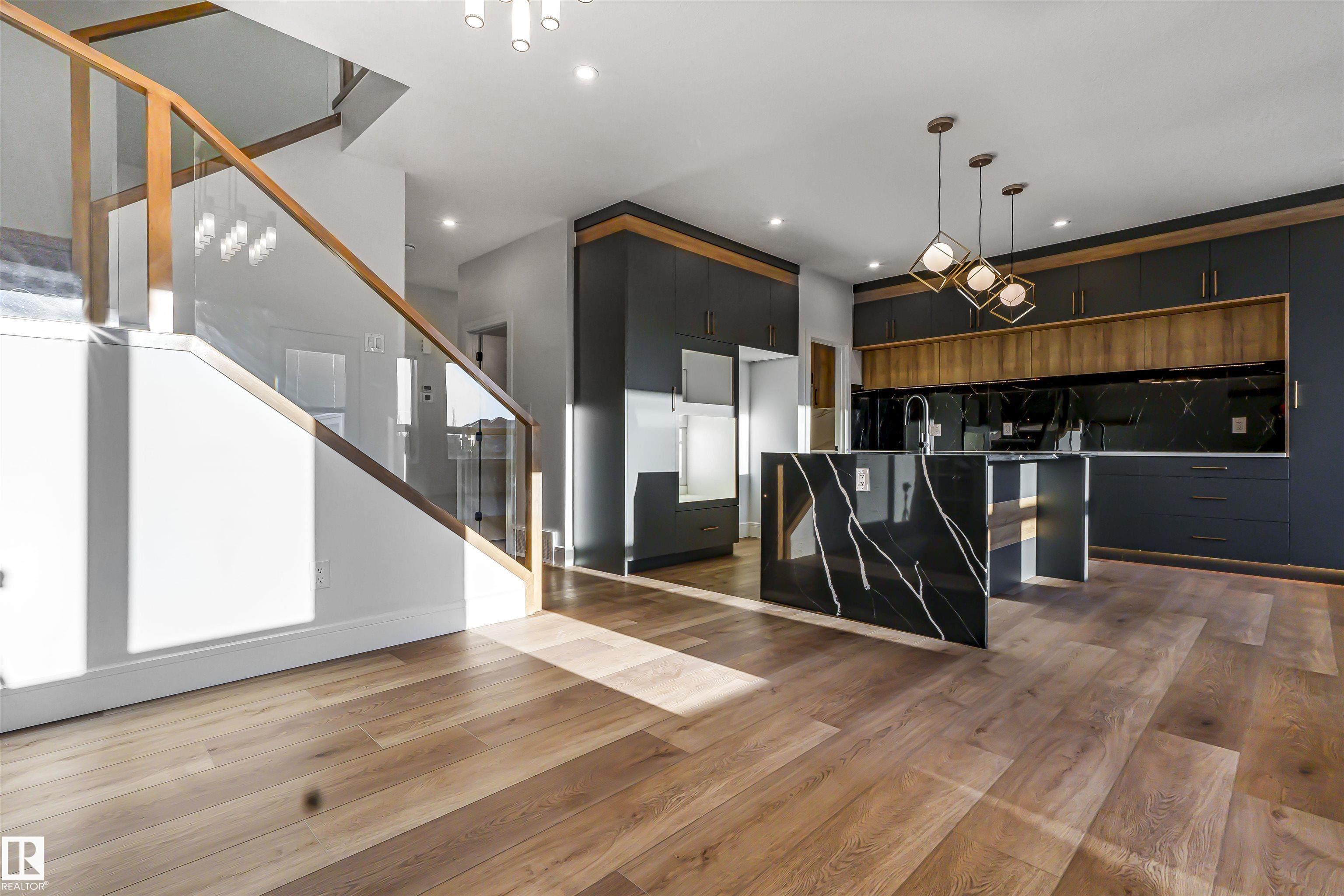 372 Creekside Green, Creekside, Leduc