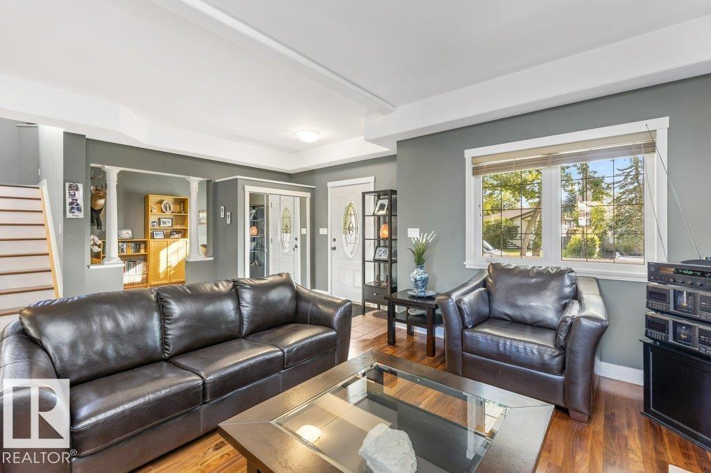 https://zimg.paragon.ice.com/ParagonImages/Property/PM/RAE/225398667/5/0/0/6800a29b649f41522009437e94dd0f94/1/b1833b026de2575b87b89408b5d64585/225398667-5246c410-3259-459a-ad95-0c7f88d70368.JPG
