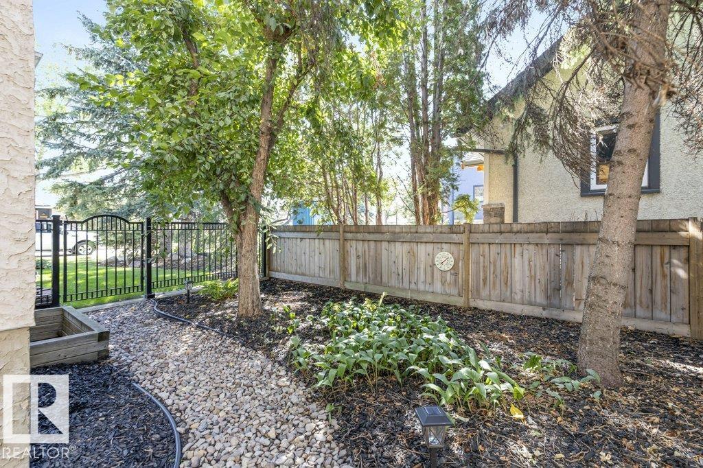 https://zimg.paragon.ice.com/ParagonImages/Property/PM/RAE/225398667/51/0/0/5358ba9fb40946a5267d127e42d63712/1/b1833b026de2575b87b89408b5d64585/225398667-98ccb7e0-0aac-4a36-b3df-2381d17cf2d7.JPG