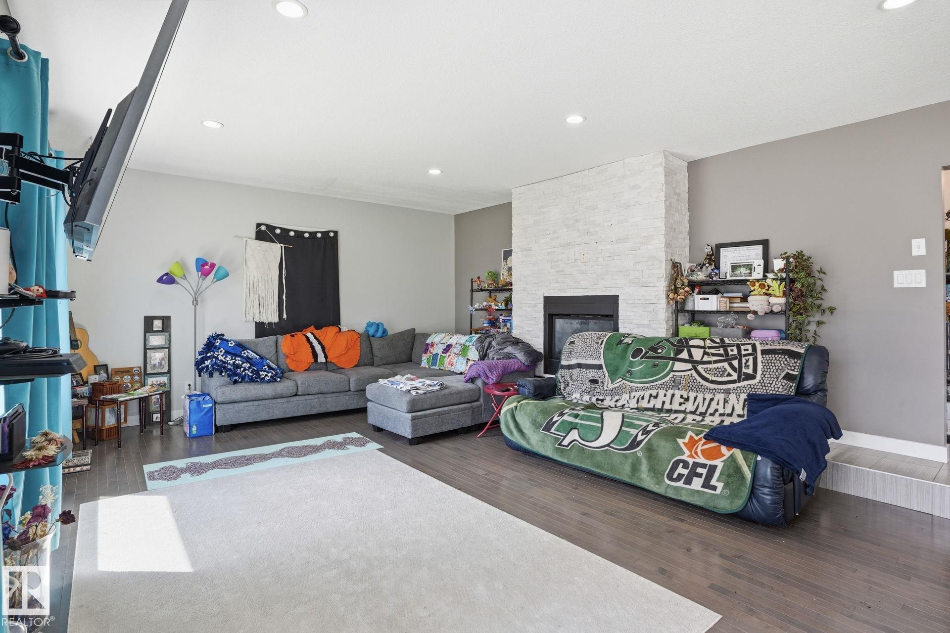 Photo 13 at 36 - 55000 Lamoureux Drive, None, Rural Sturgeon County