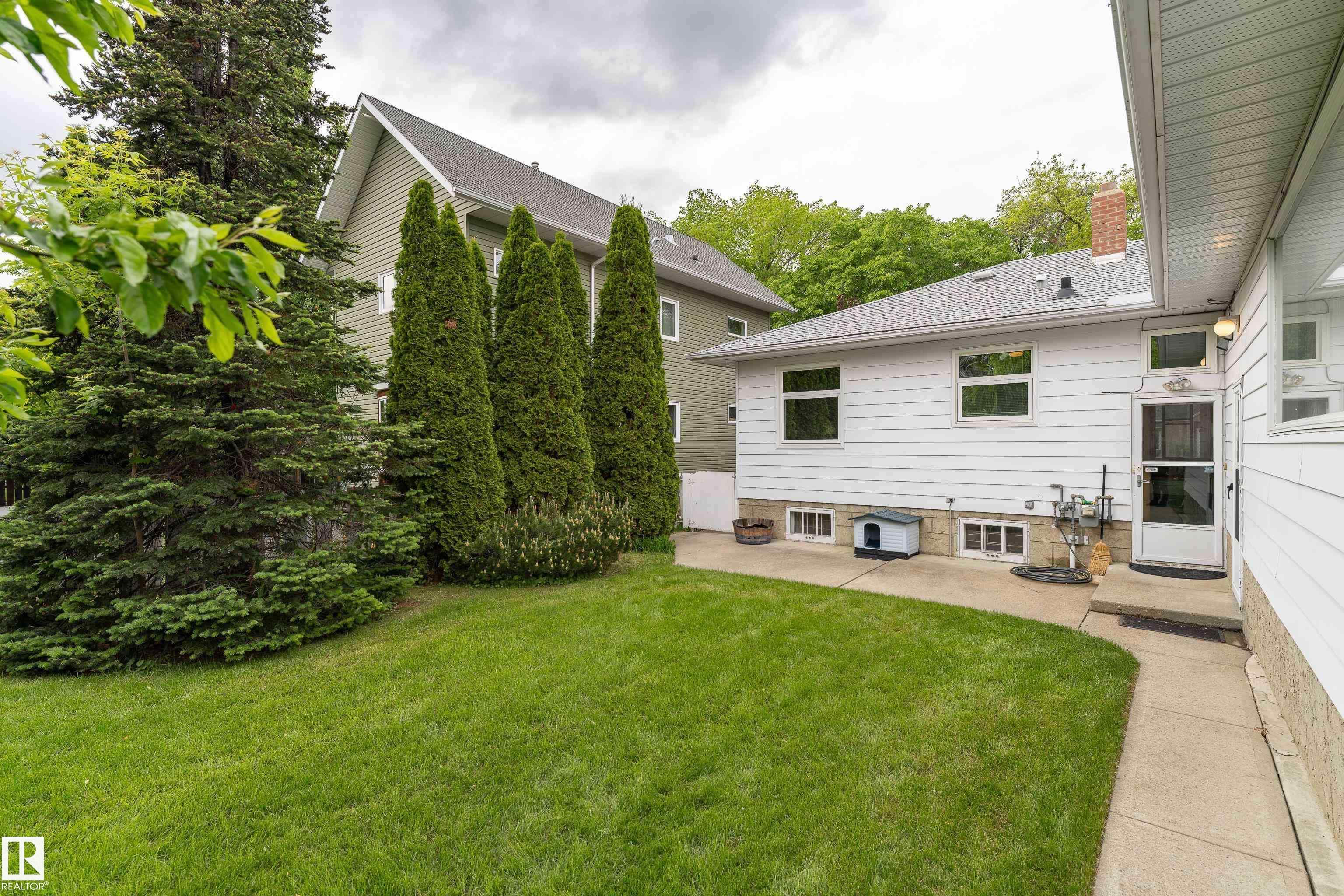 Photo 27 at 11223 71 Avenue NW, Parkallen, Edmonton