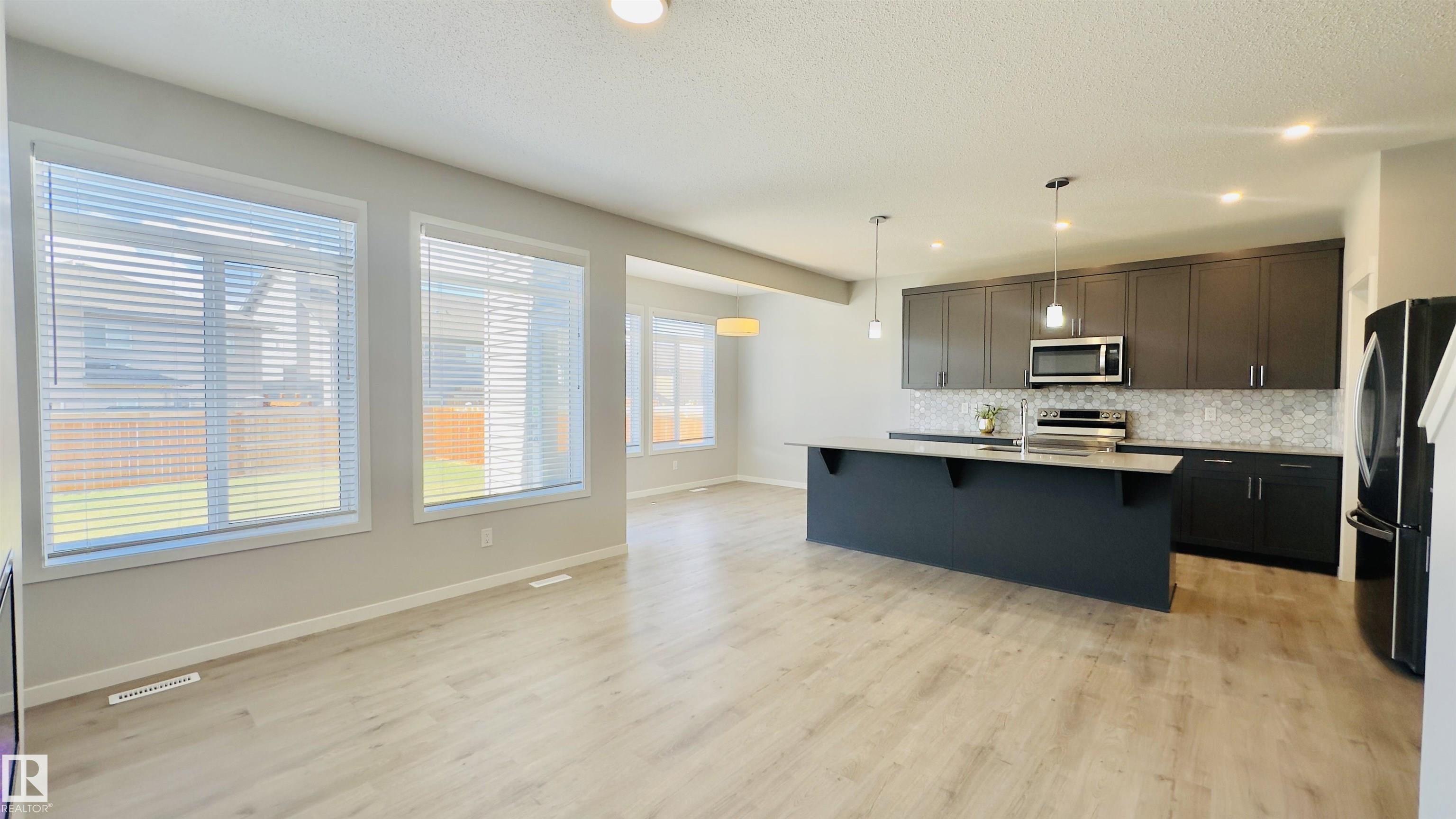 Photo 6 at 932 Mcconachie Boulevard NW, McConachie Area, Edmonton