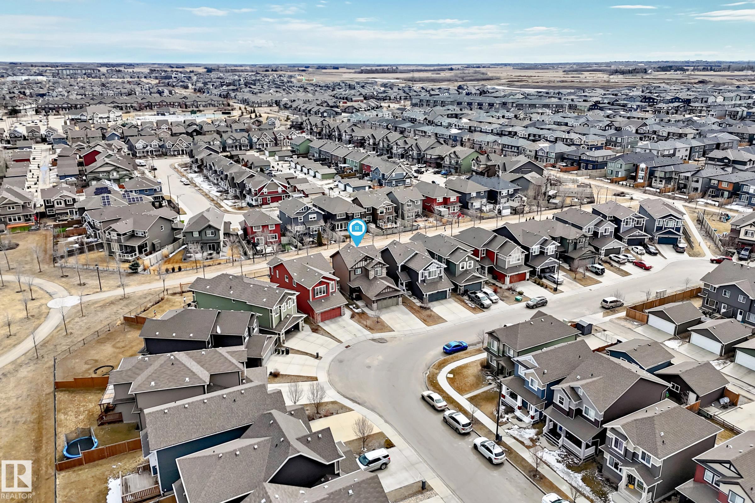 https://zimg.paragon.ice.com/ParagonImages/Property/PM/RAE/225398683/26/0/0/8305b5d198e6fa301deb51b21c064934/1/2cc1d1ee9bb8c427856e276670734f64/225398683-C4CE292E-0A70-4C4E-B3AE-3A881D24B336.JPG