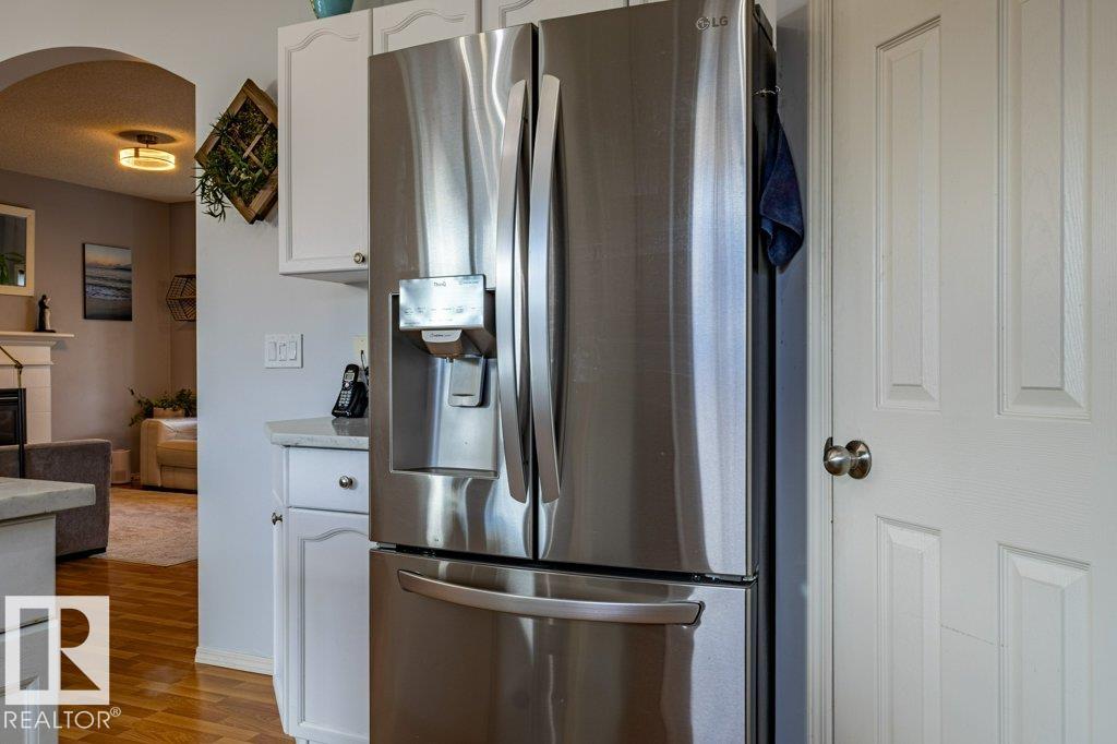 https://zimg.paragon.ice.com/ParagonImages/Property/PM/RAE/225398691/20/0/0/a0c22601c1846c33d44b17ea9acab897/1/226b64582a7c63ce13fb47385eafaaf6/225398691-d8bd8390-7700-41e7-9e74-9480d25c6541.JPG