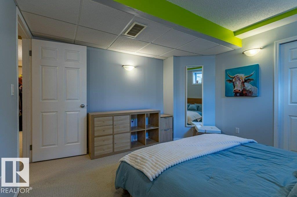 https://zimg.paragon.ice.com/ParagonImages/Property/PM/RAE/225398691/46/0/0/eea3f3bdd475f6f3003bed5546c313ad/1/226b64582a7c63ce13fb47385eafaaf6/225398691-2b717e69-265f-444a-9495-7949edce3a6d.JPG