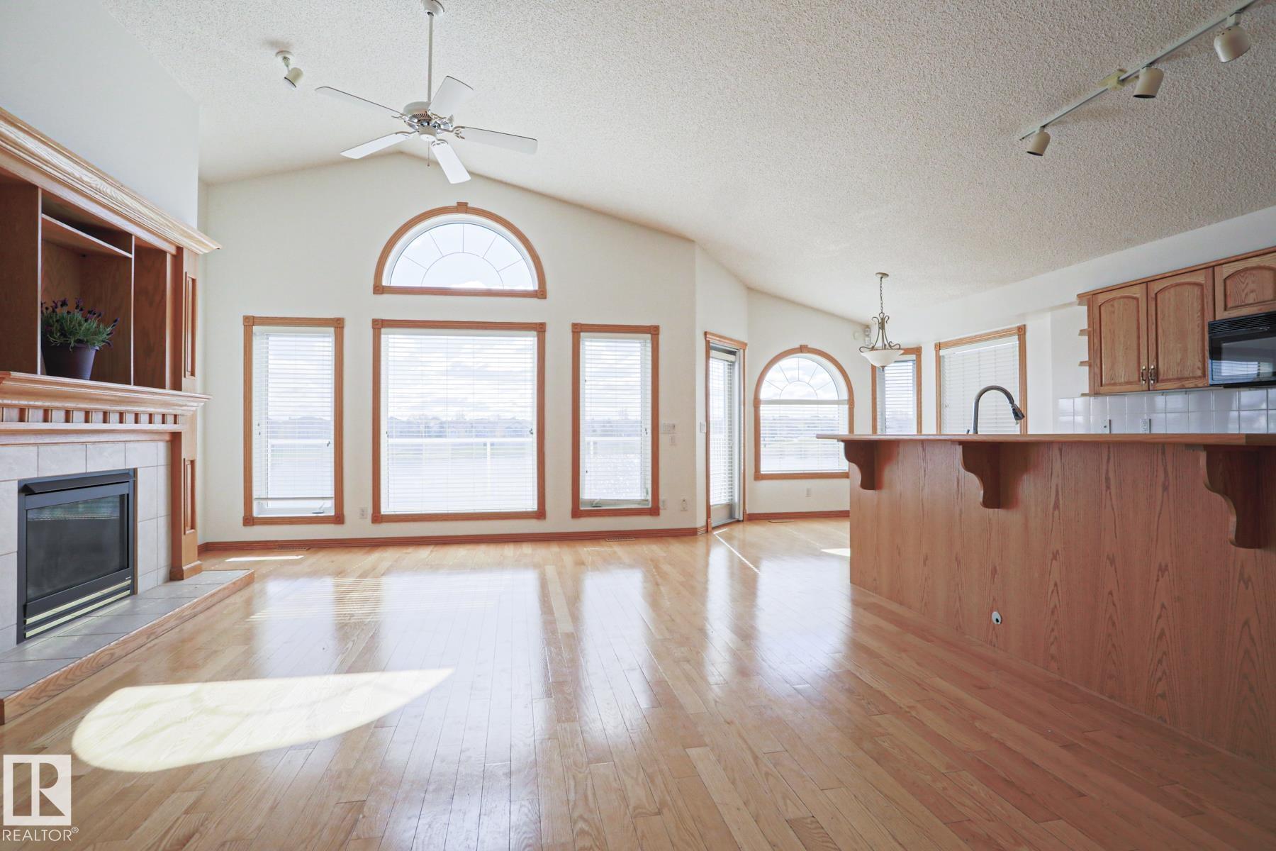 Photo 12 at 16203 89 Street NW, Belle Rive, Edmonton