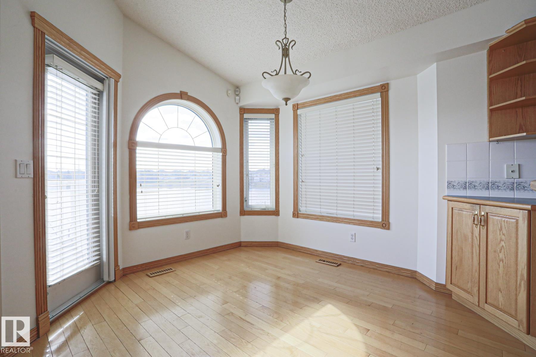Photo 14 at 16203 89 Street NW, Belle Rive, Edmonton
