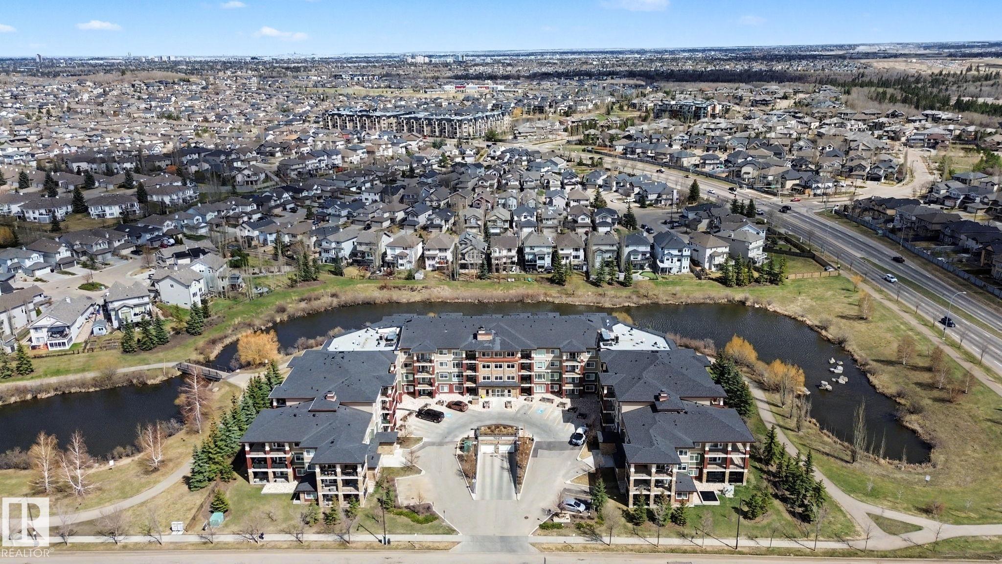 https://zimg.paragon.ice.com/ParagonImages/Property/PM/RAE/225398694/45/0/0/da08db38dd5d54c95428f3fb59072512/1/0f938fd10c4818a417cdf02c638ae0d9/225398694-17608c46-03a6-409a-bc6e-0fc7d97c11c7.JPG
