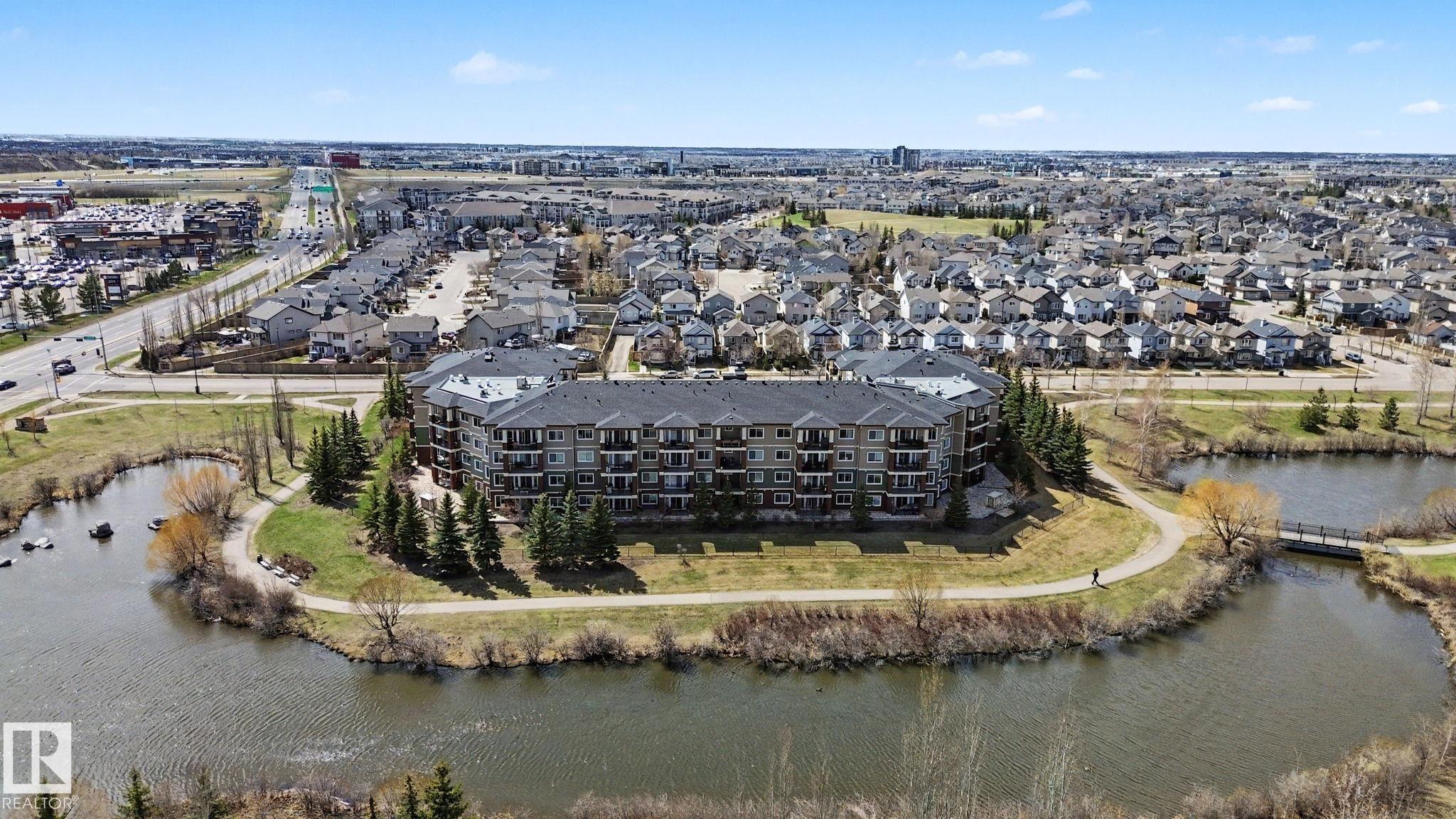 https://zimg.paragon.ice.com/ParagonImages/Property/PM/RAE/225398694/49/0/0/8385b03926f8095190b5cf419a6a8c04/1/0f938fd10c4818a417cdf02c638ae0d9/225398694-e0c66b3d-f308-4b32-bd45-66efb013b52b.JPG