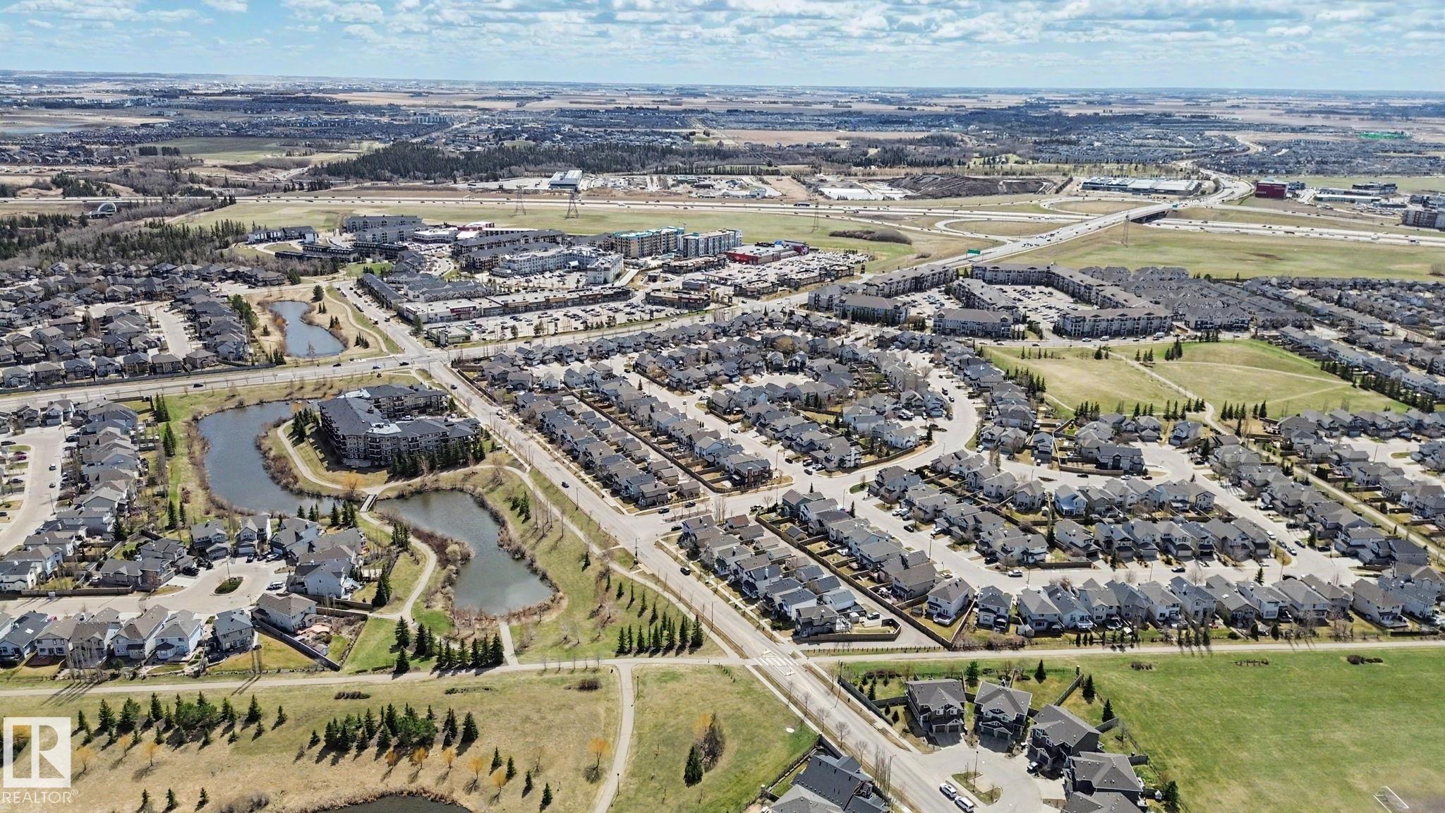 https://zimg.paragon.ice.com/ParagonImages/Property/PM/RAE/225398694/52/0/0/e5a550861f39306332d245e8da03ab99/1/0f938fd10c4818a417cdf02c638ae0d9/225398694-a6500d27-cf56-4c69-9010-91fdc8bebc08.JPG