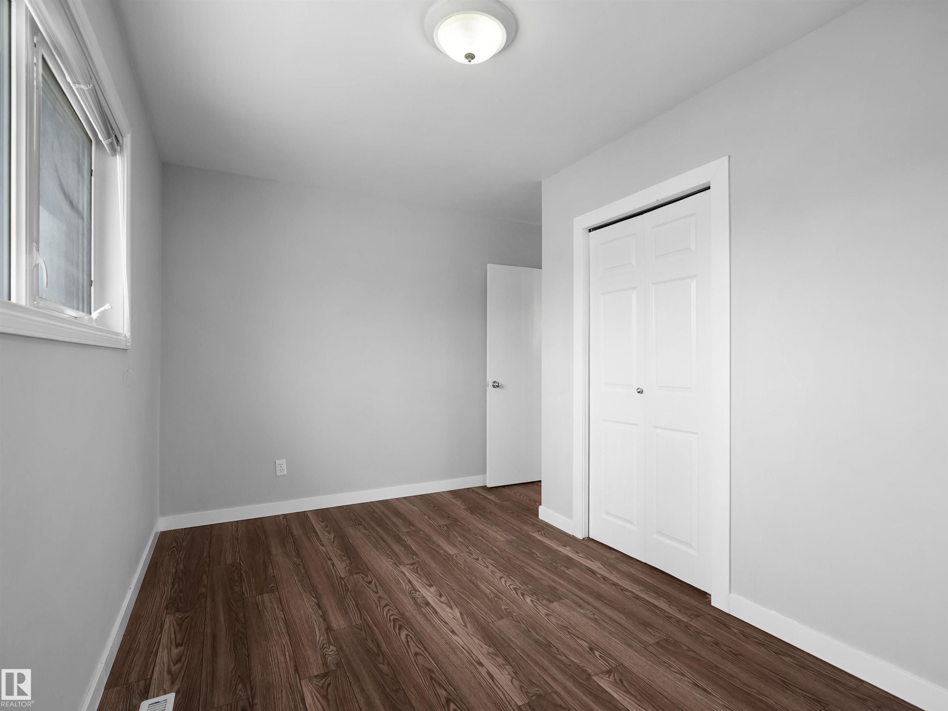 https://zimg.paragon.ice.com/ParagonImages/Property/PM/RAE/225398699/29/0/0/633bf200e91d1212b828f6f5d9360e91/1/16390945325a68d67a7968b0b07e8c82/225398699-ec7c11f9-d7ab-422f-a9ac-5f8a8f86dd9e.JPG