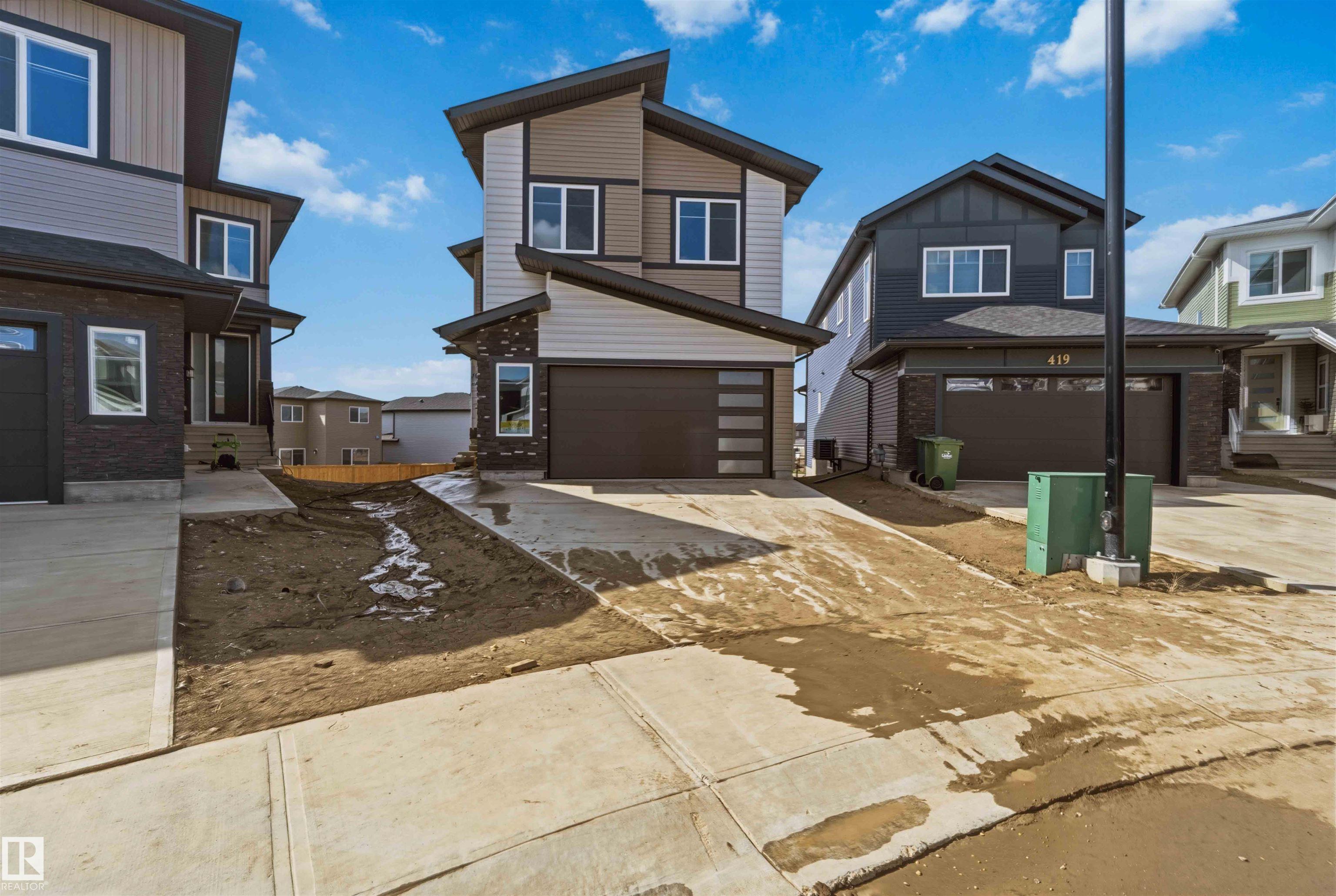 417 Pine point(e), Woodbend, Leduc