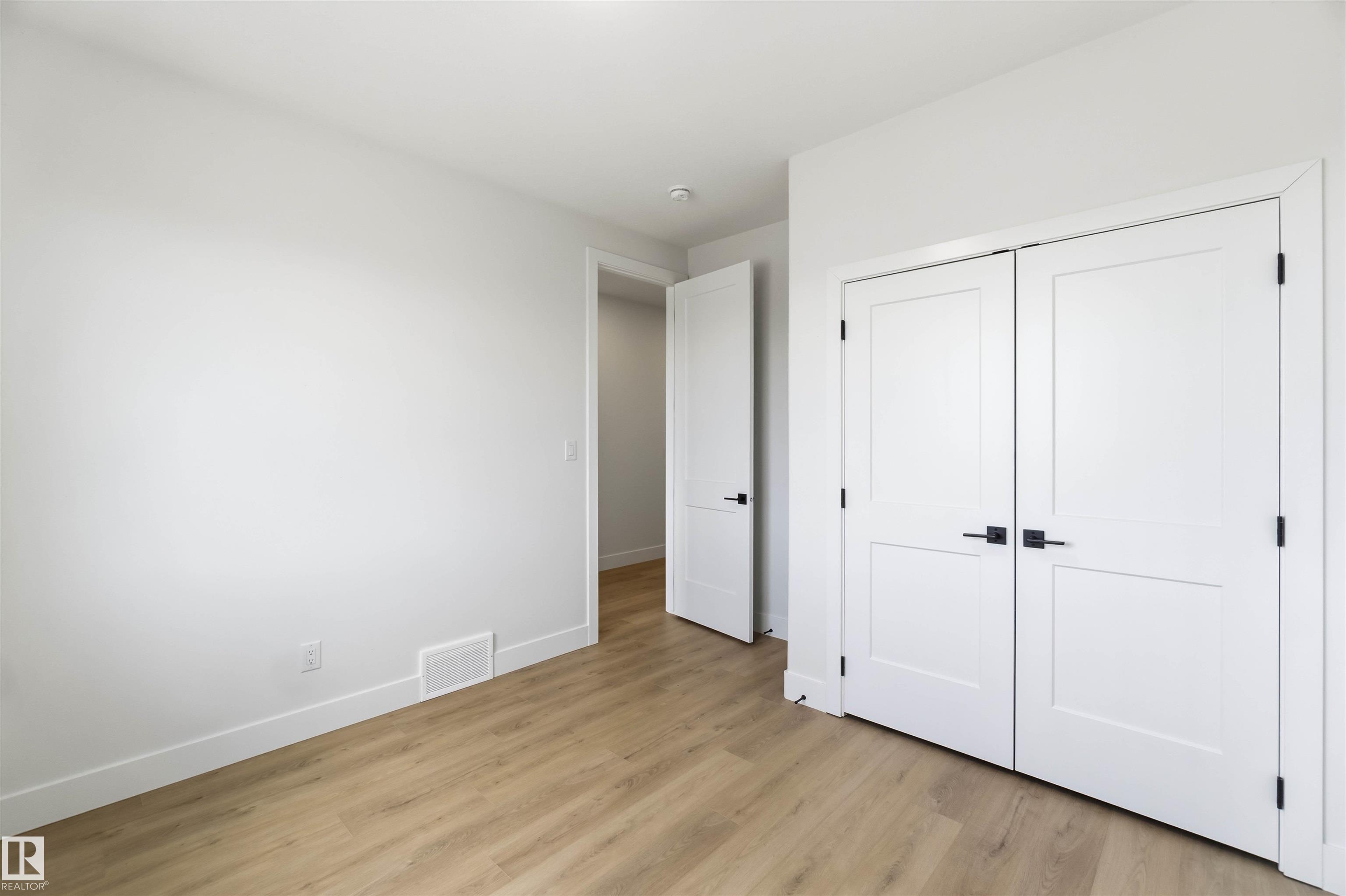Photo 41 at 417 Pine point(e), Woodbend, Leduc