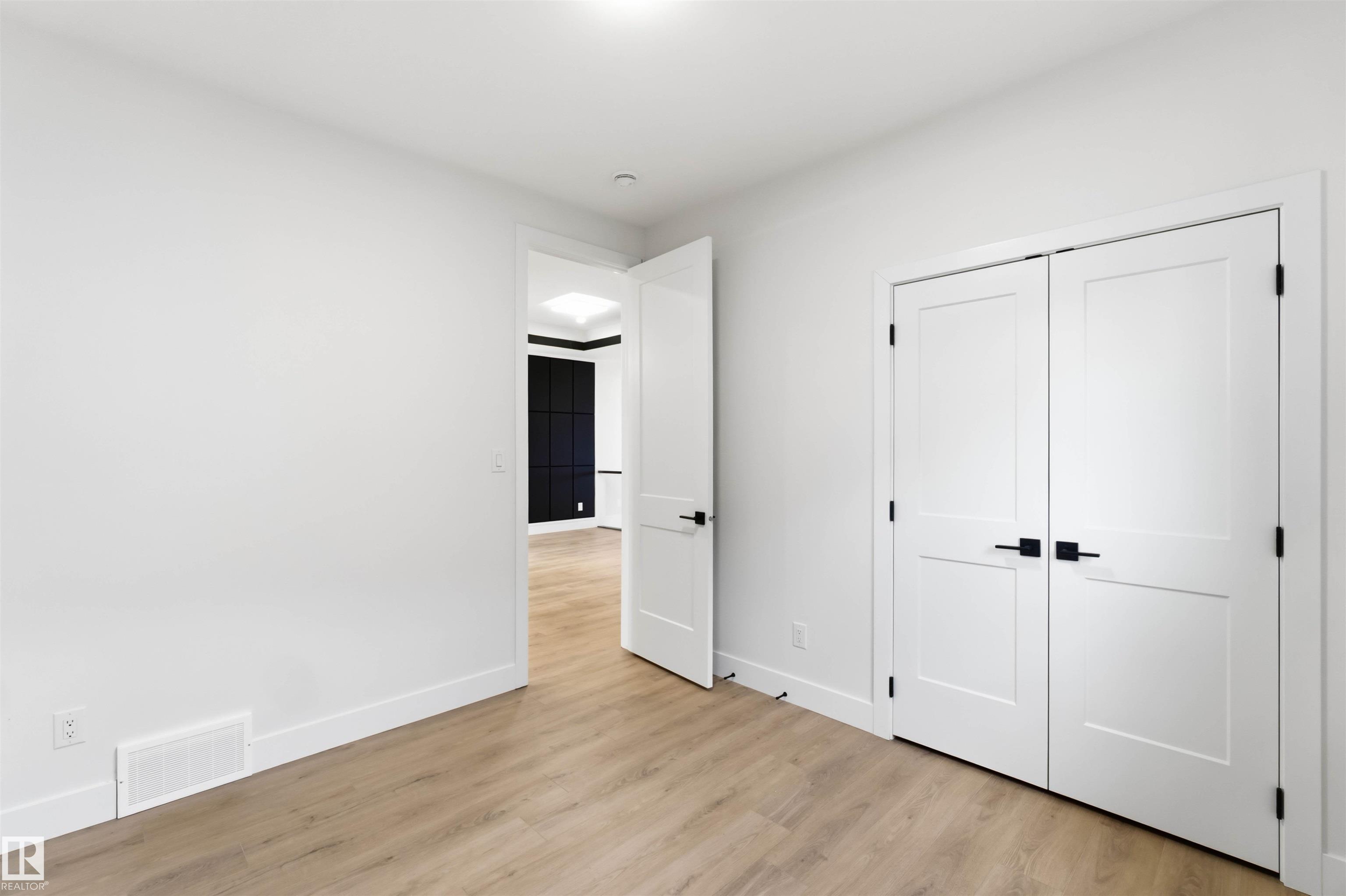 Photo 46 at 417 Pine point(e), Woodbend, Leduc