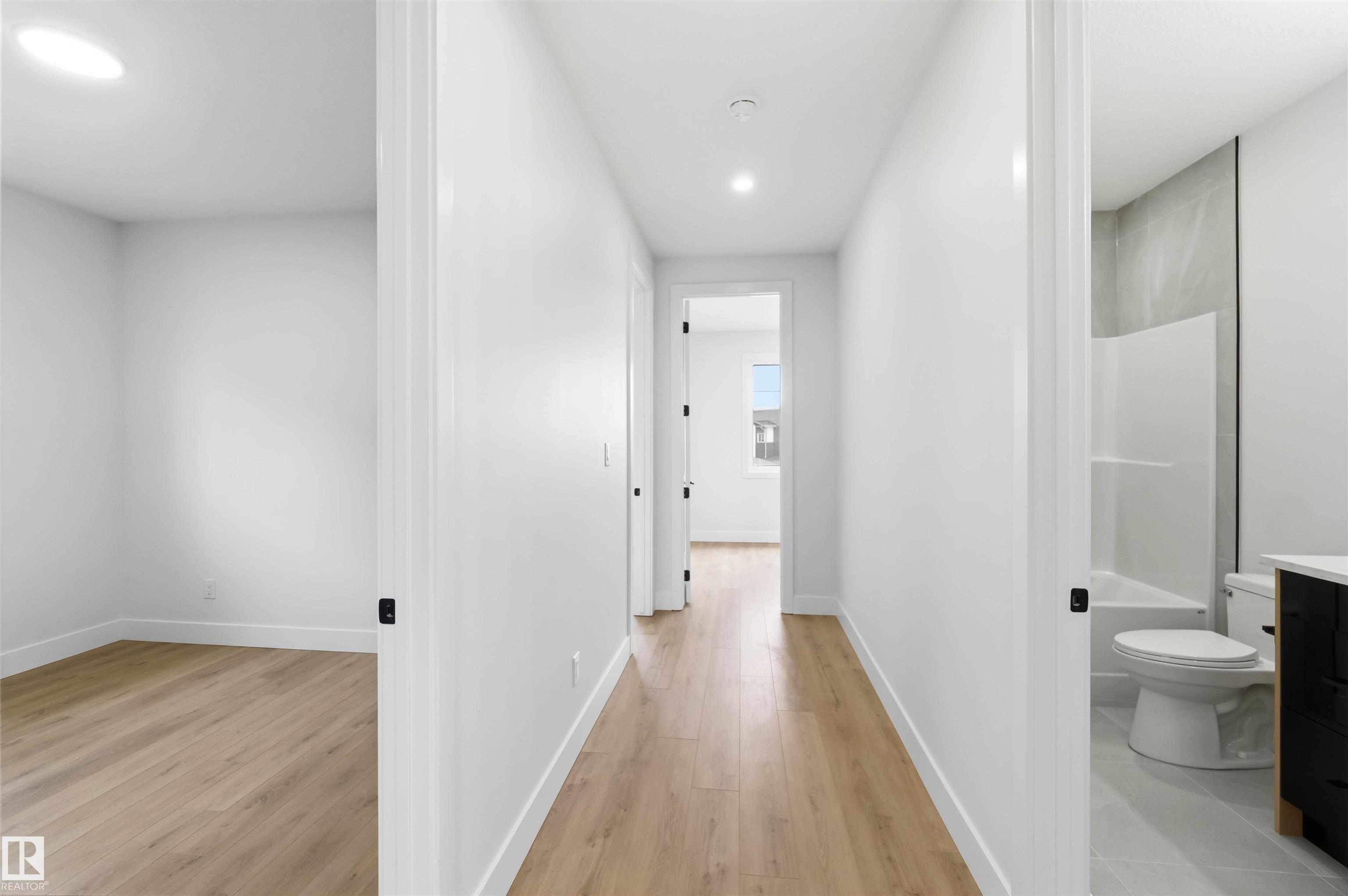 Photo 48 at 417 Pine point(e), Woodbend, Leduc