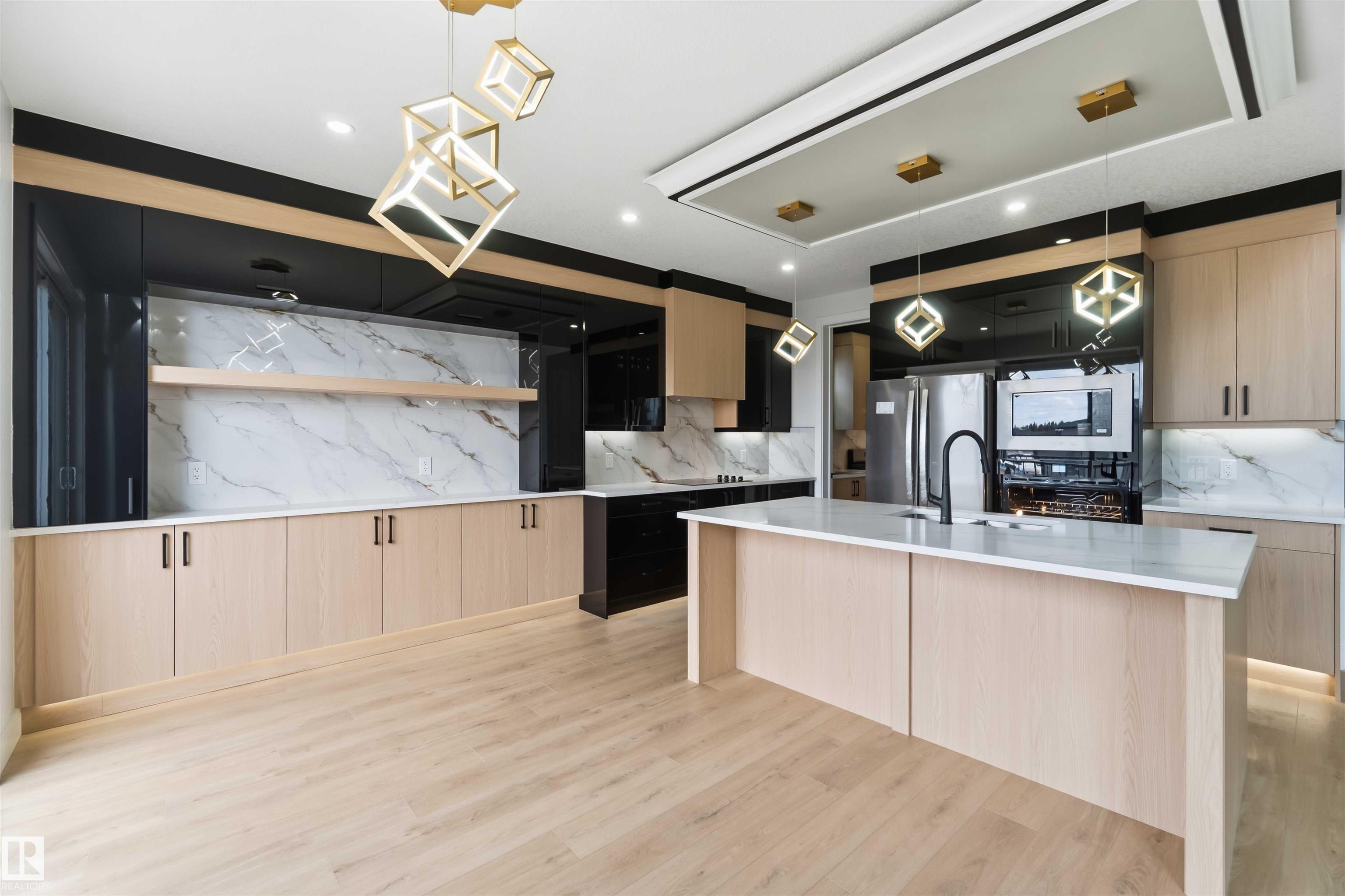 Photo 9 at 417 Pine point(e), Woodbend, Leduc