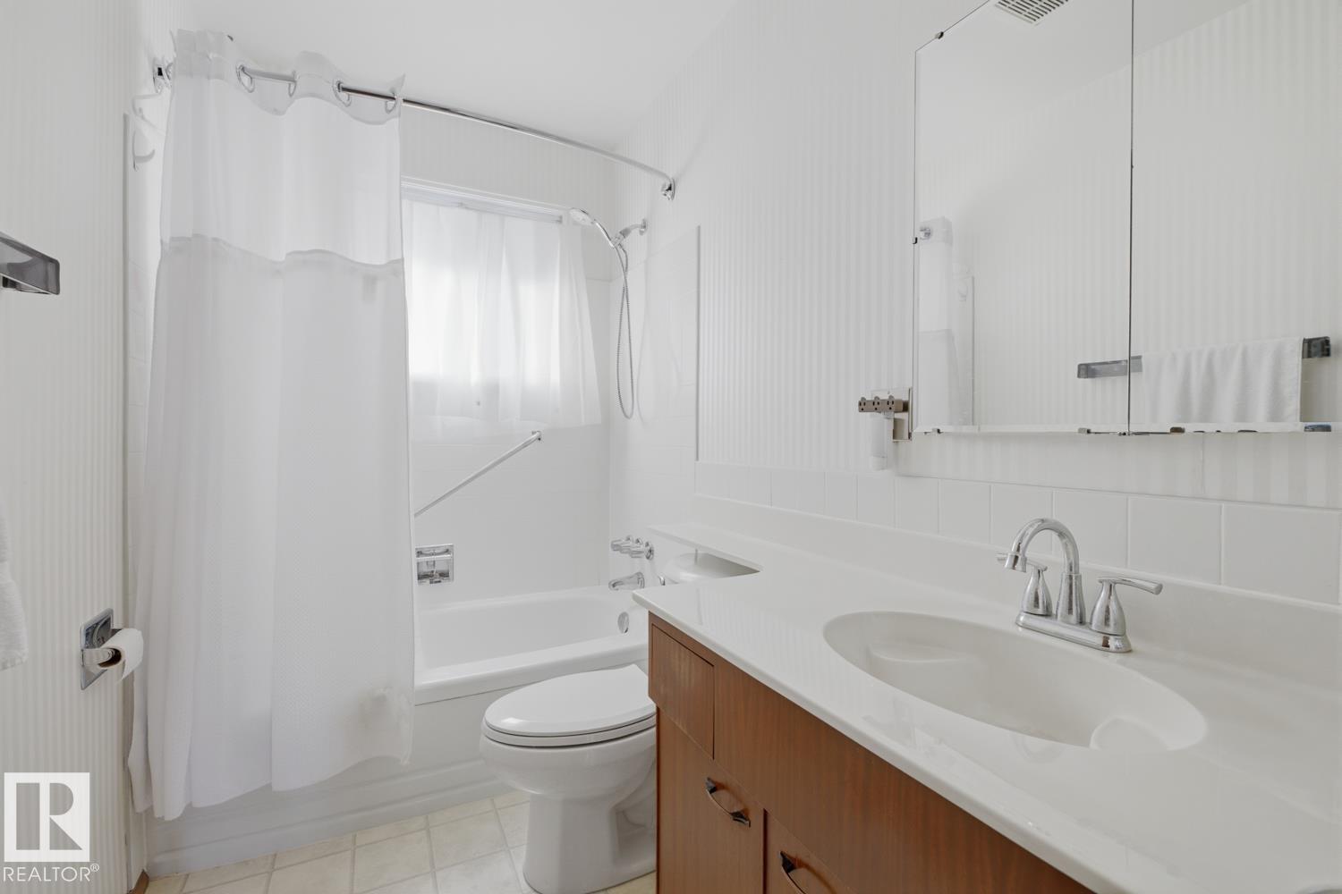 Photo 18 at 7216 149a Avenue NW, Kilkenny, Edmonton