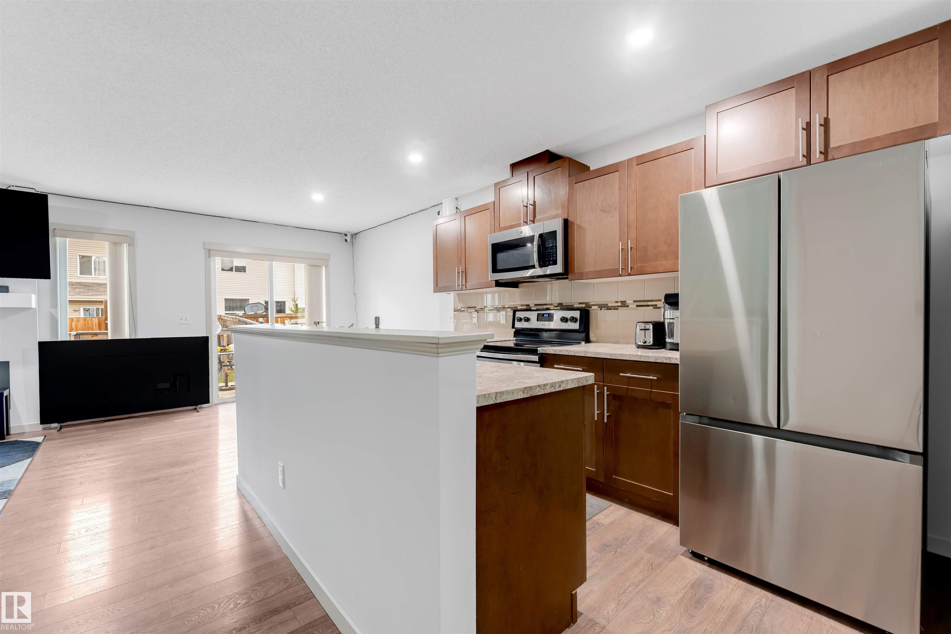 Picture for 3048 16 AV NW
