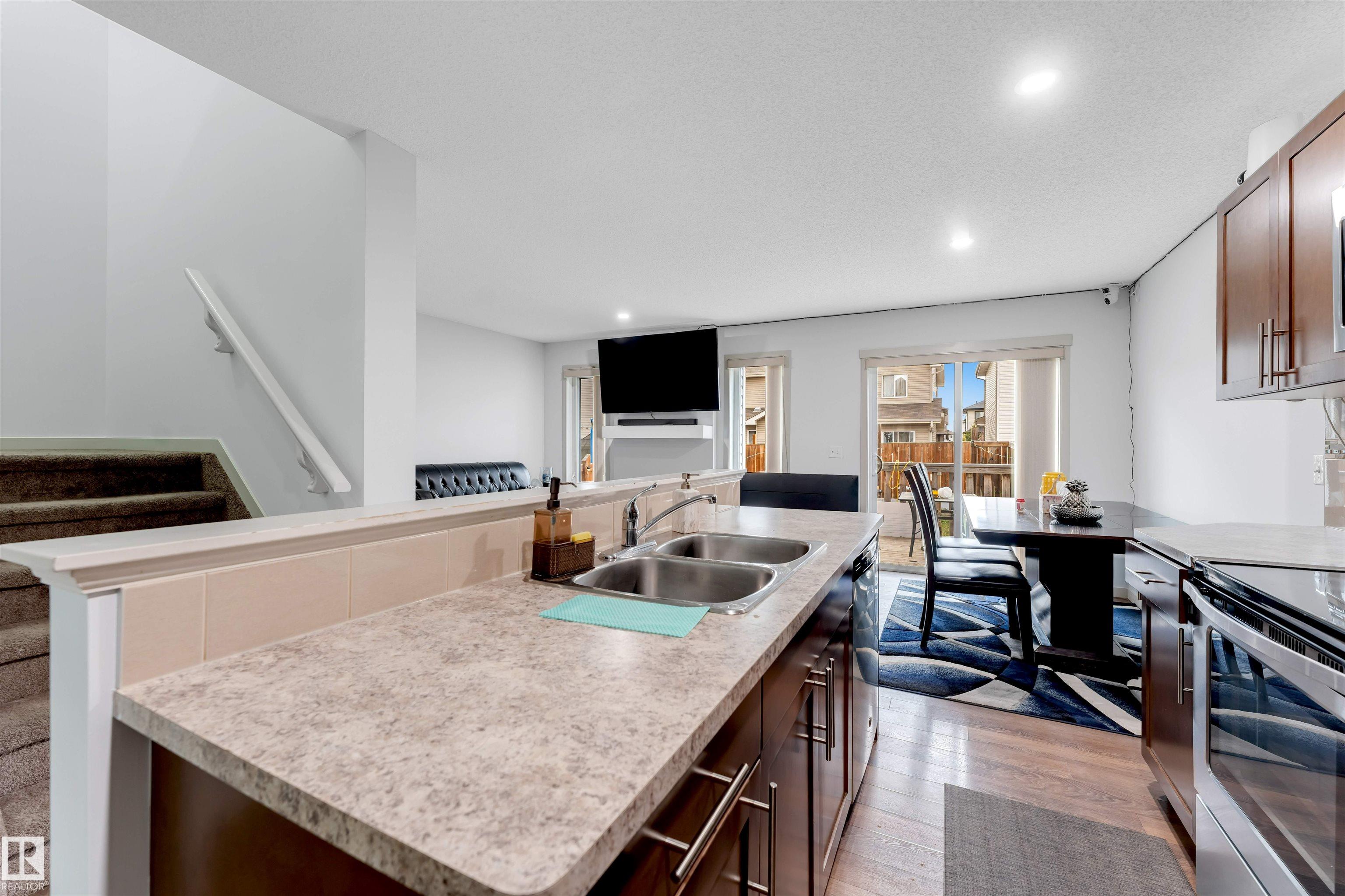 Picture for 3048 16 AV NW
